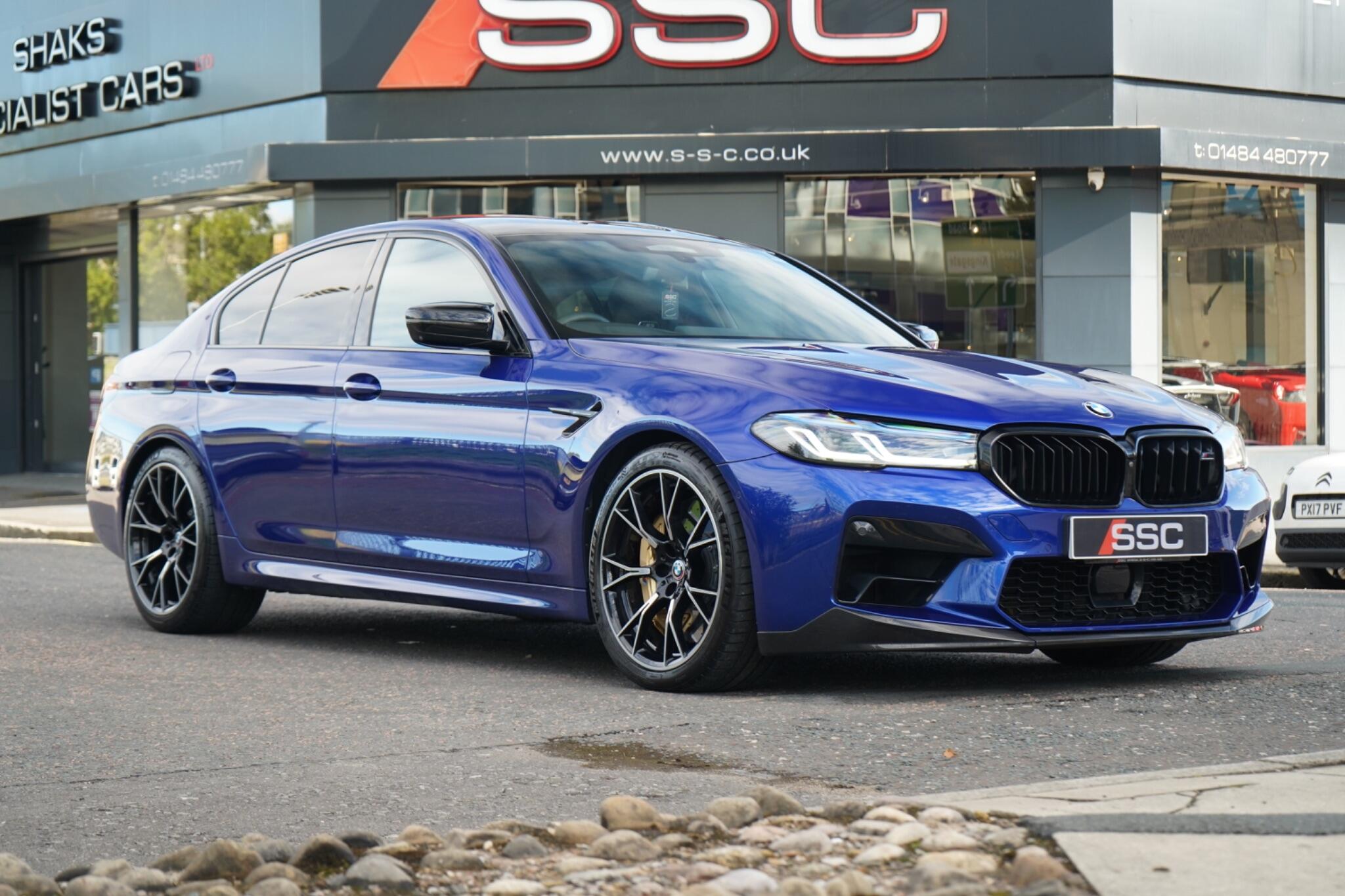 BMW M5 view 4