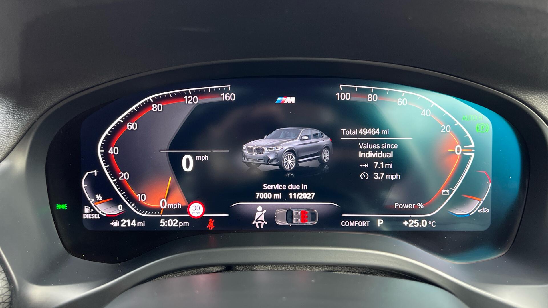 BMW X4 view 9