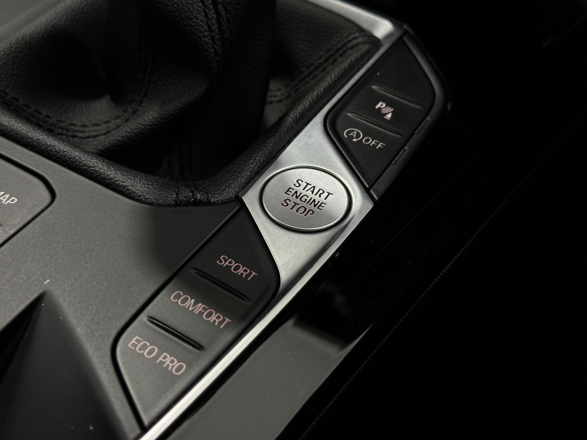 BMW 1 Series view 22