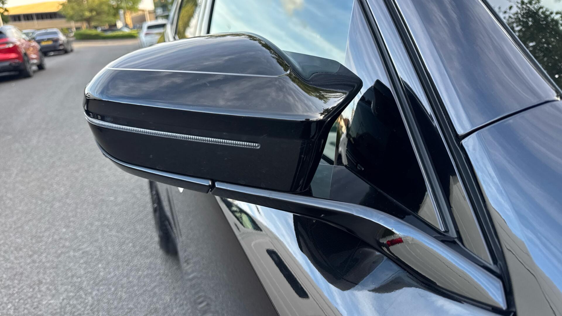 BMW X3 view 25