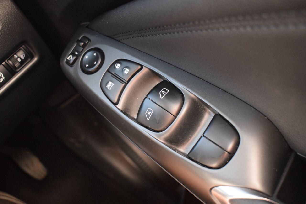 Nissan Juke view 23