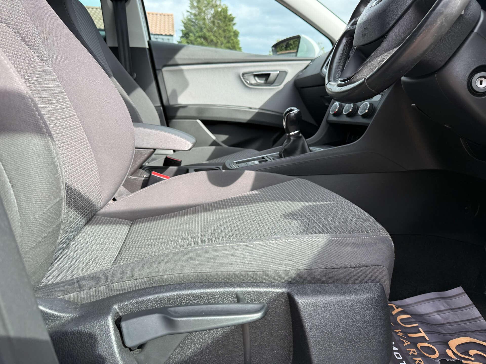 Seat Leon view 42