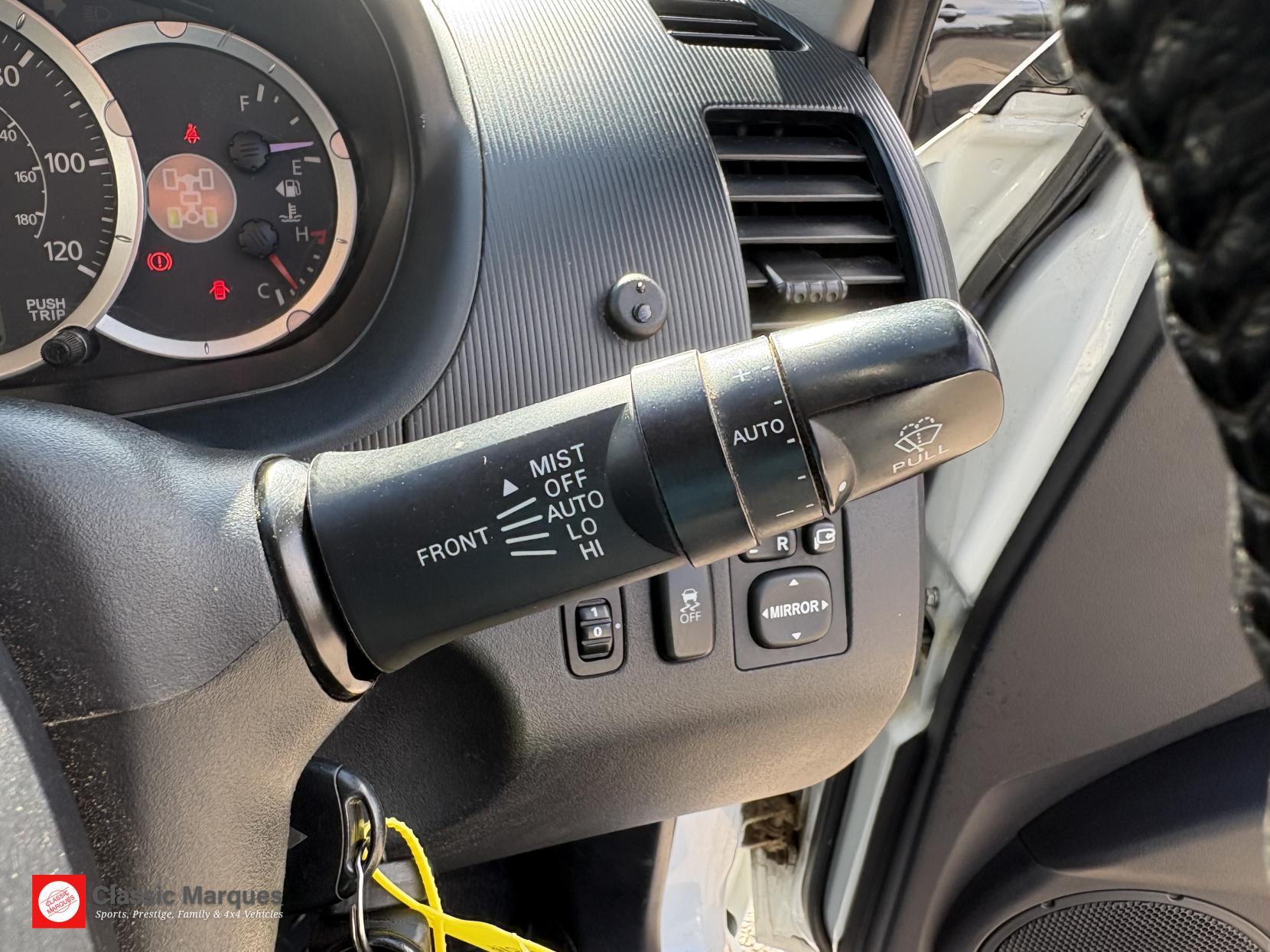 Mitsubishi L200 view 35