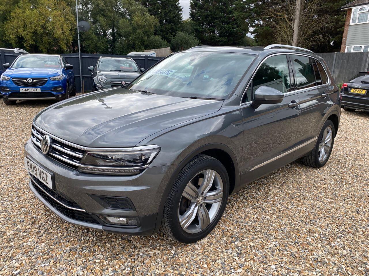 Volkswagen Tiguan view 9