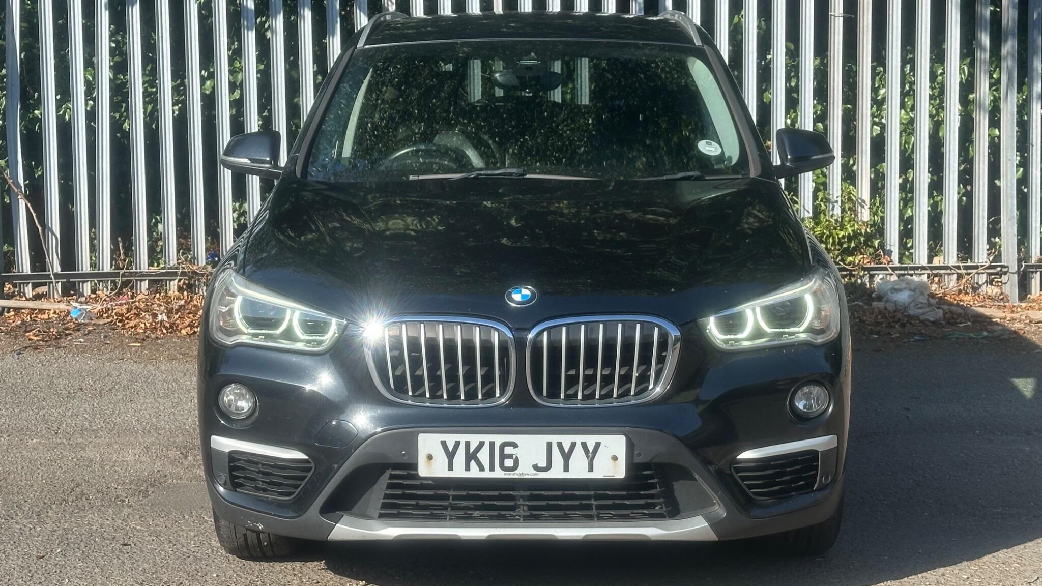 BMW X1 view 2