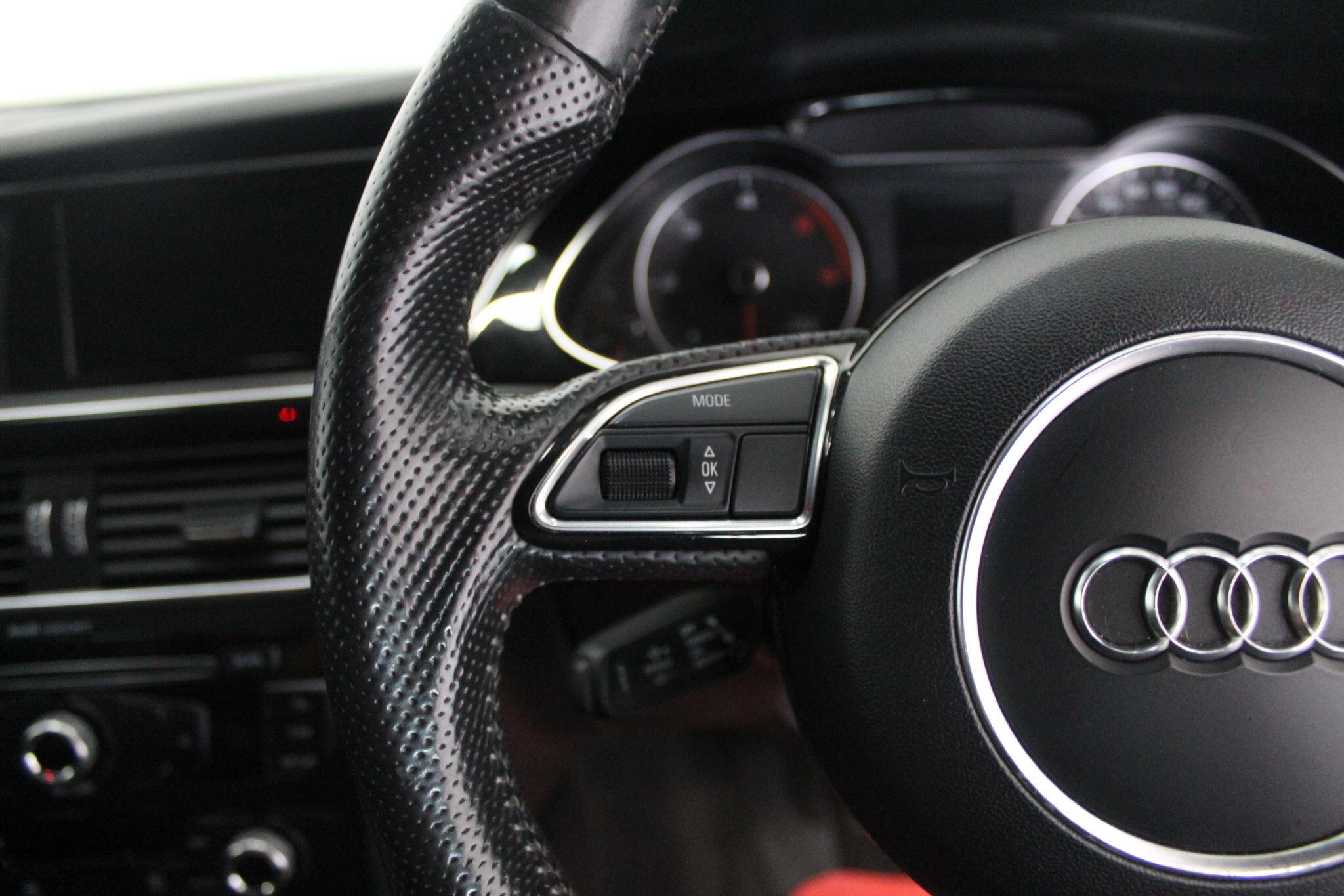Audi A4 view 44
