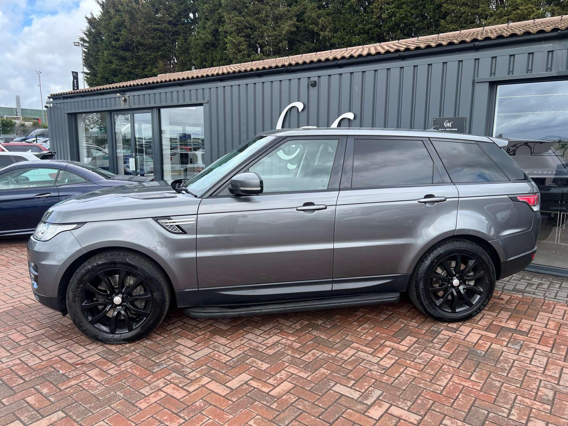 Land Rover Range Rover Sport view 14