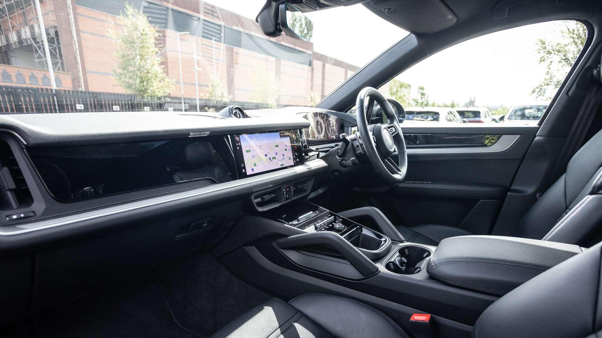 Porsche Cayenne view 5