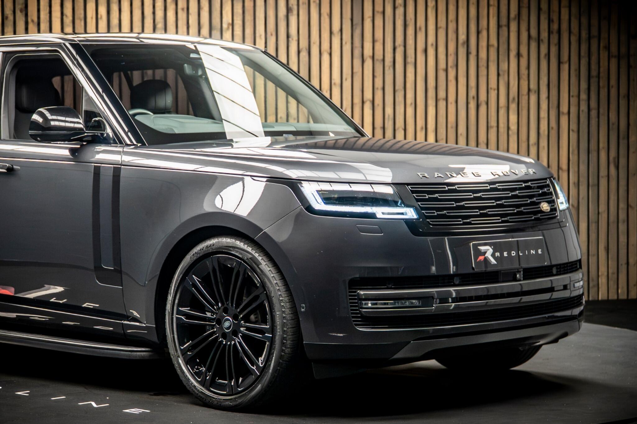 Land Rover Range Rover view 10