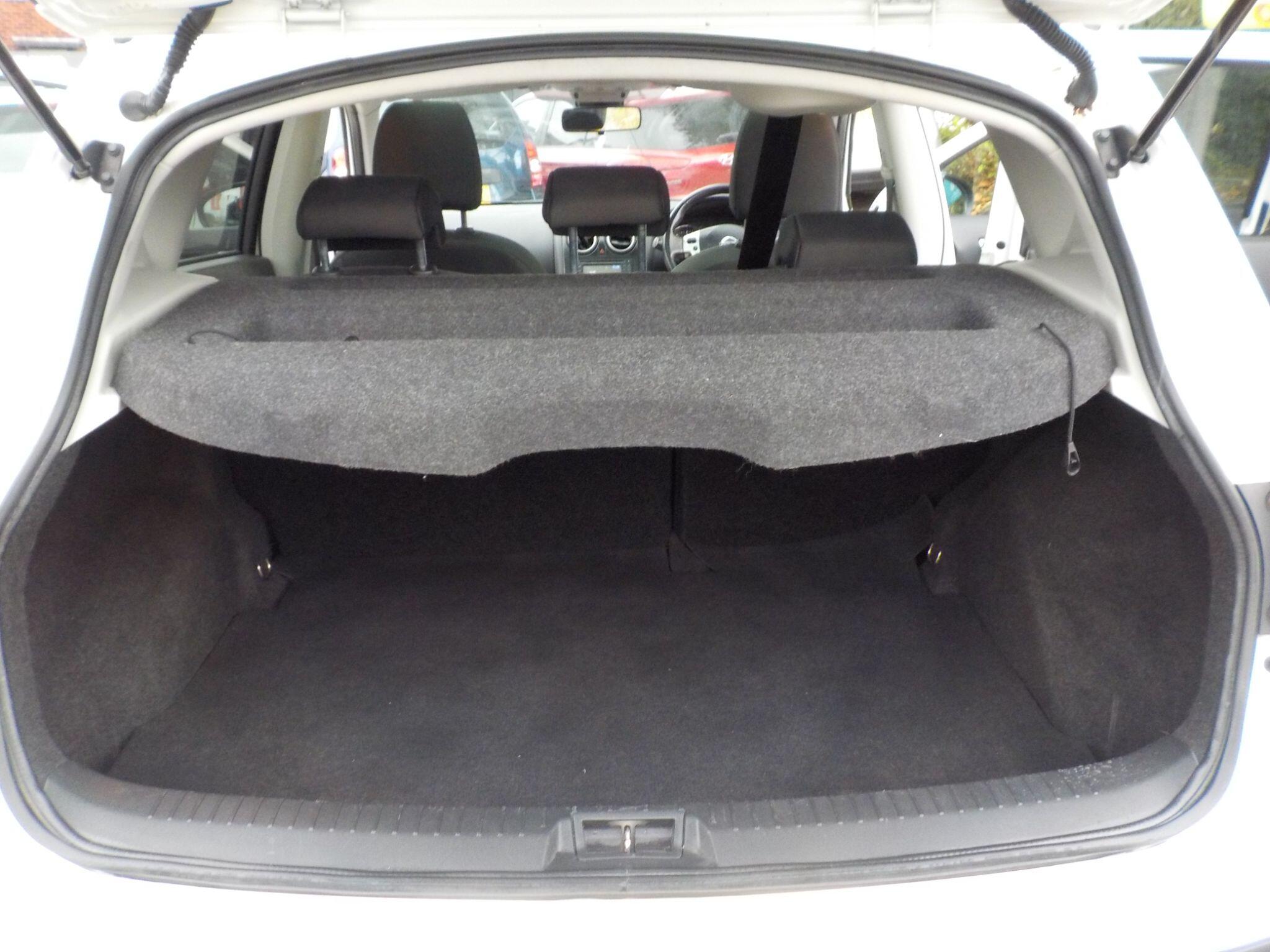 Nissan Qashqai 1.5 dCi n-tec+ 2WD Euro 5 5dr