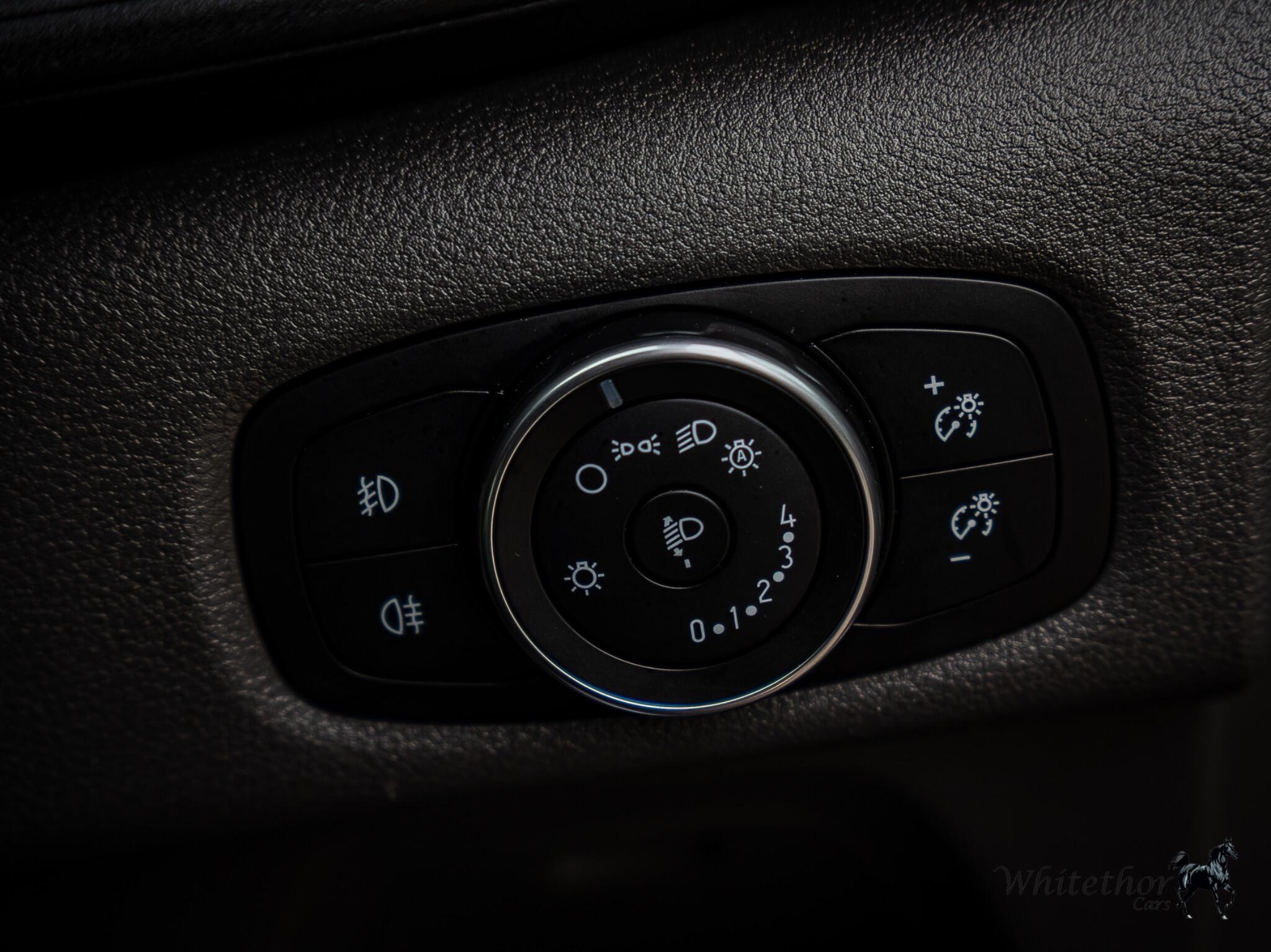 Ford Transit Custom view 28