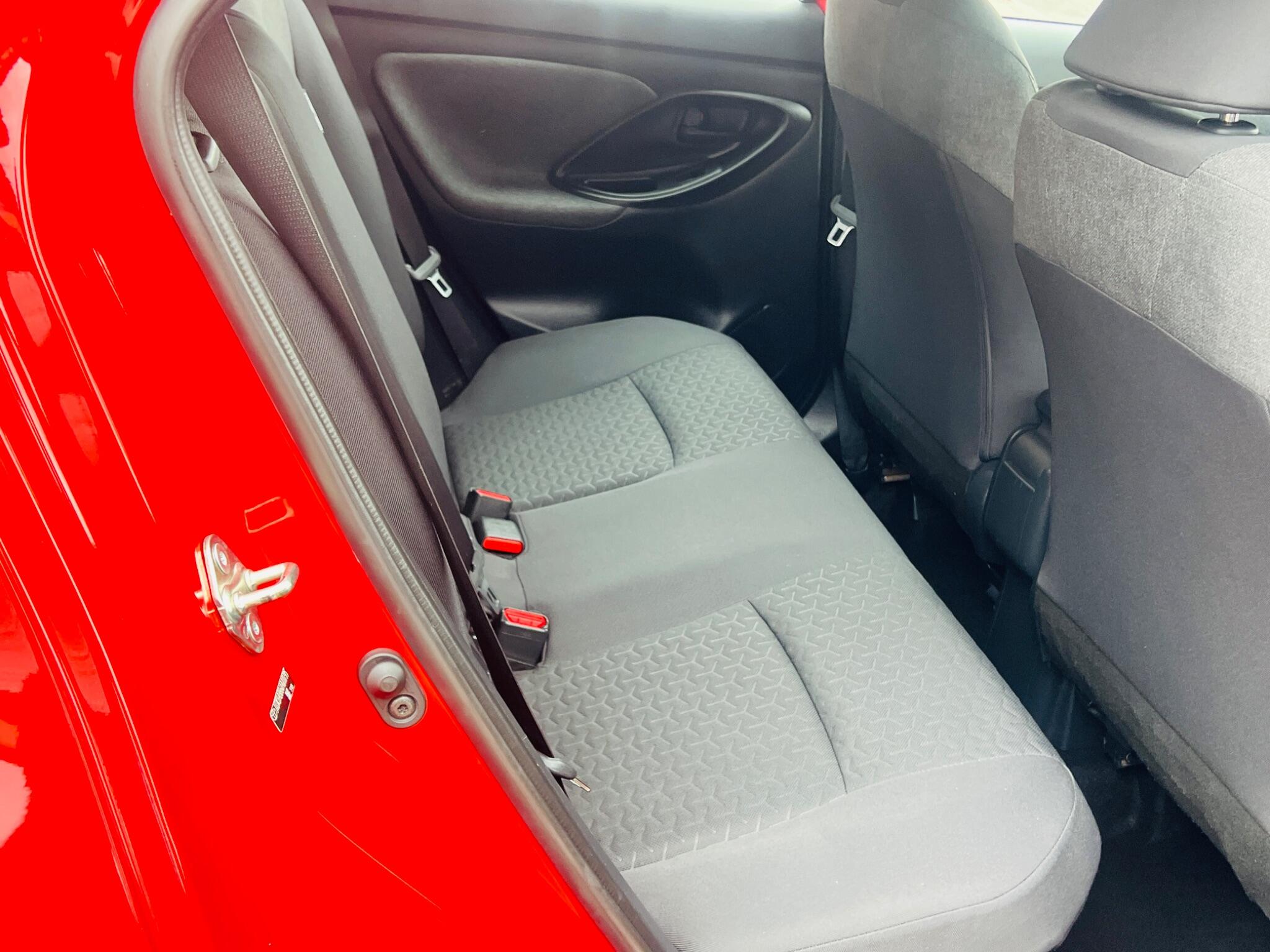 Toyota Yaris Cross view 33
