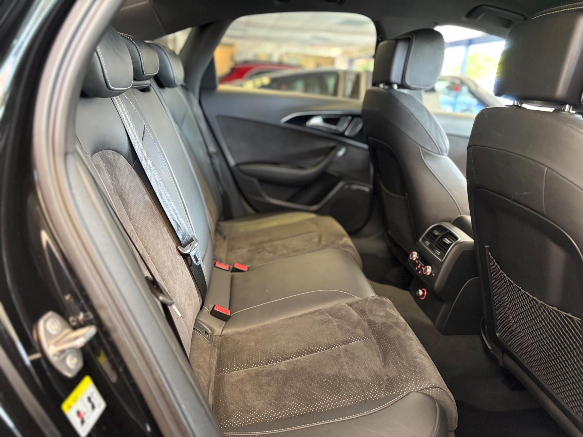 Audi A6 Saloon view 25