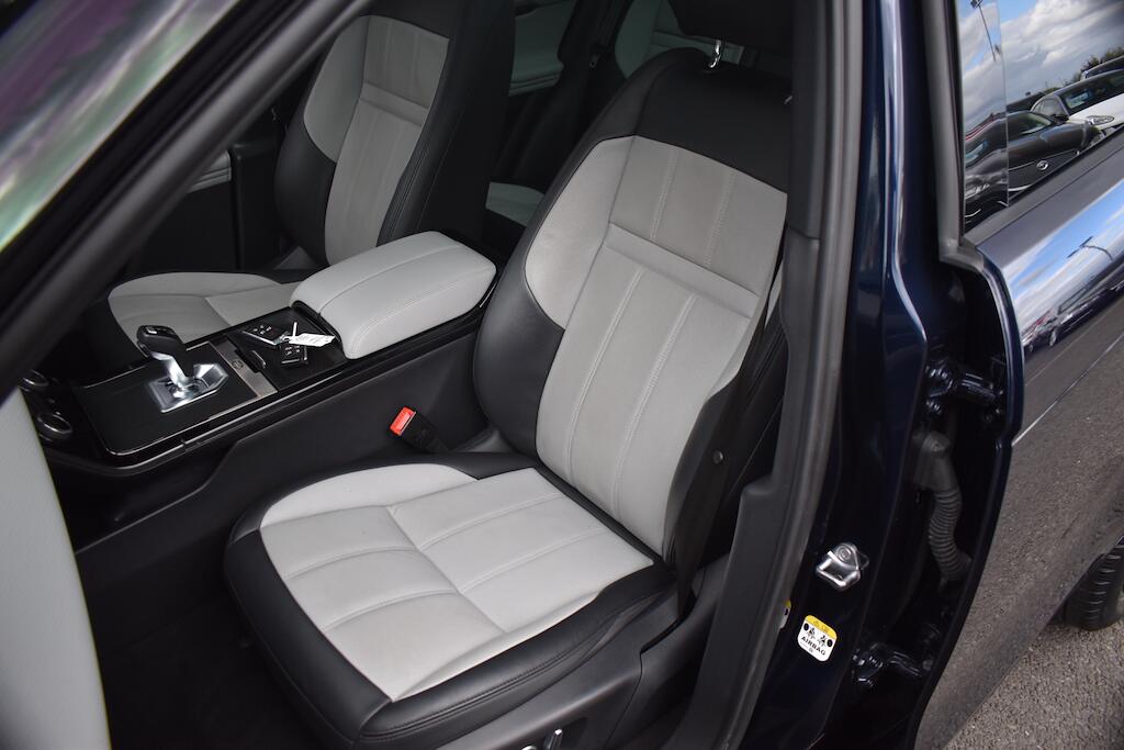 Land Rover Range Rover Evoque view 39