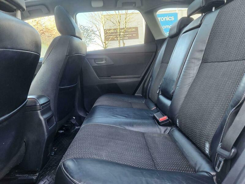 2014 Toyota Auris 1.8 VVT-h Excel Touring Sports CVT Euro 5 (s/s) 5dr • 104,000 miles image 44