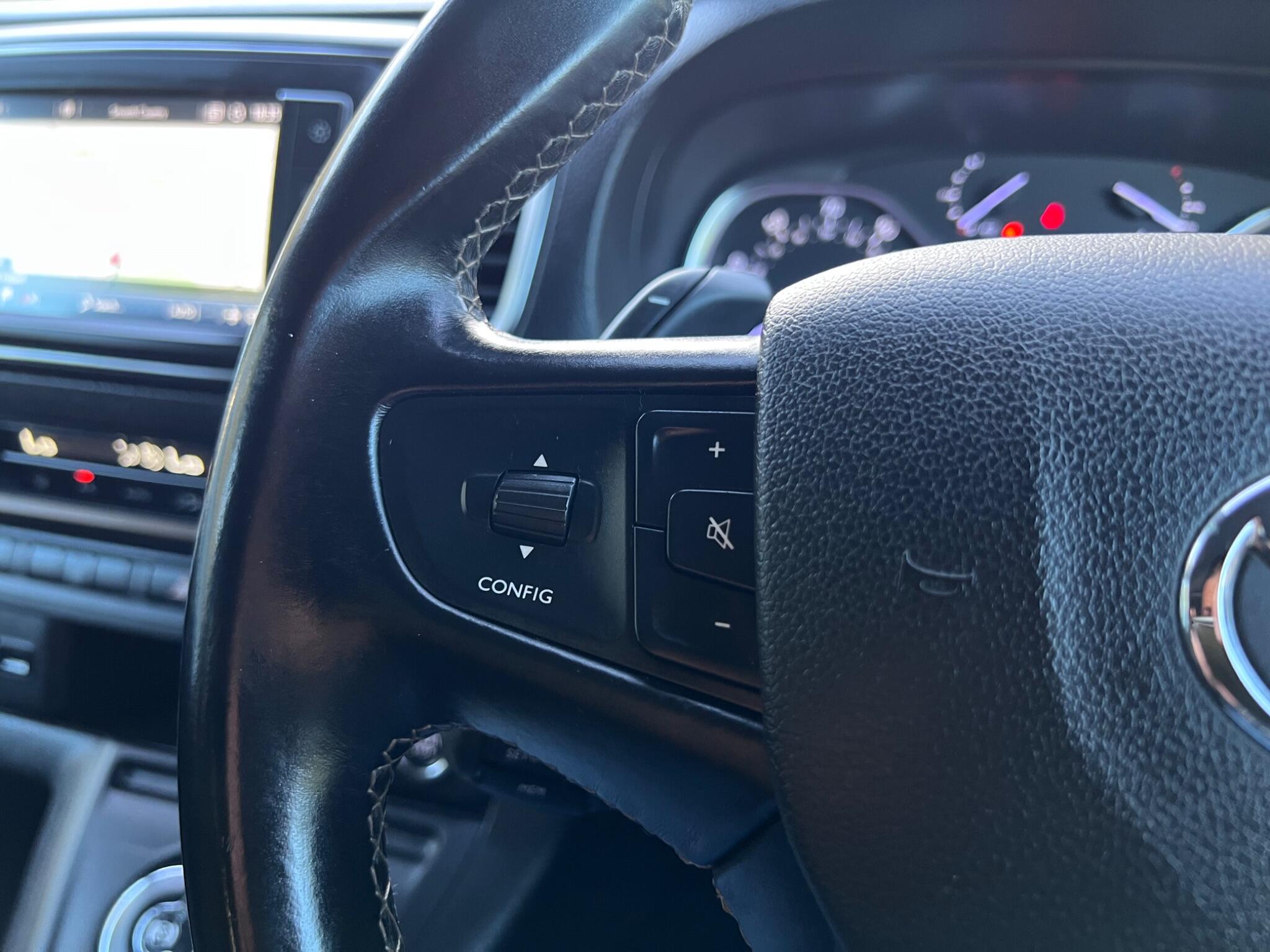 Toyota Proace Verso view 24