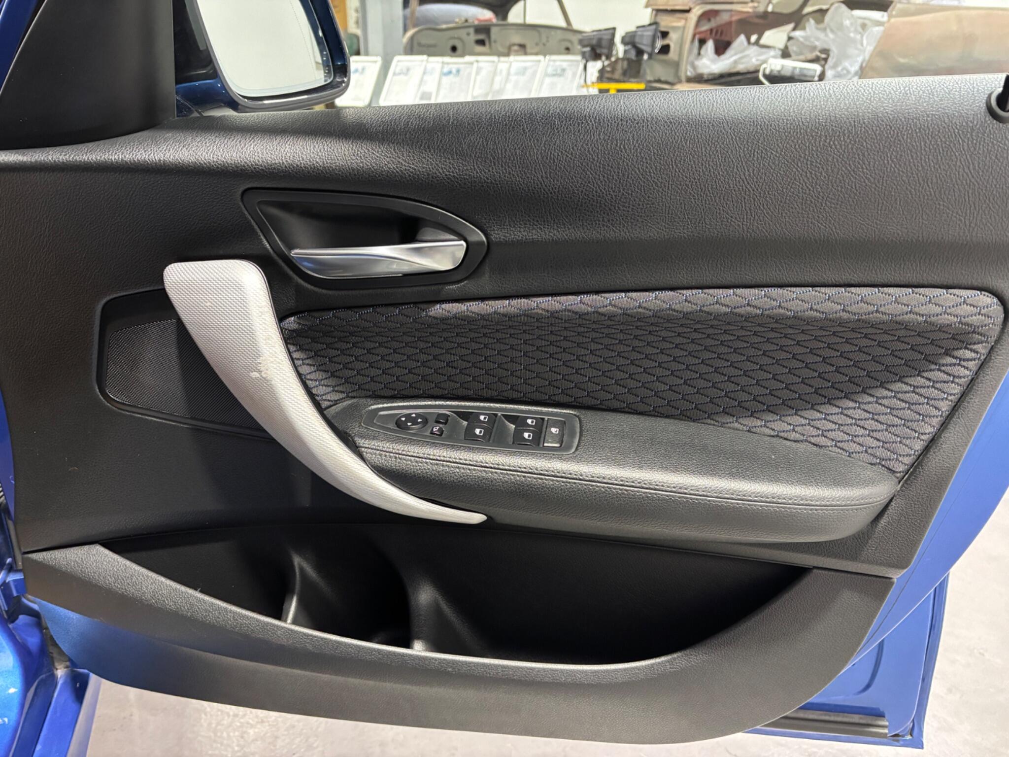 BMW 1 Series view 27