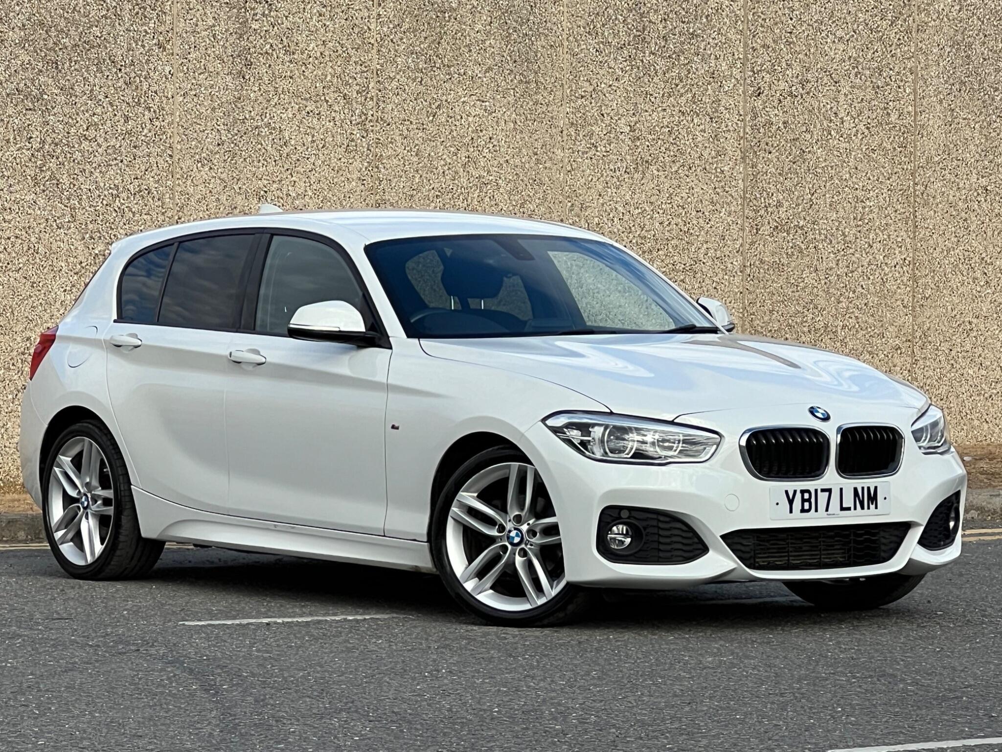 BMW 1 Series view 2