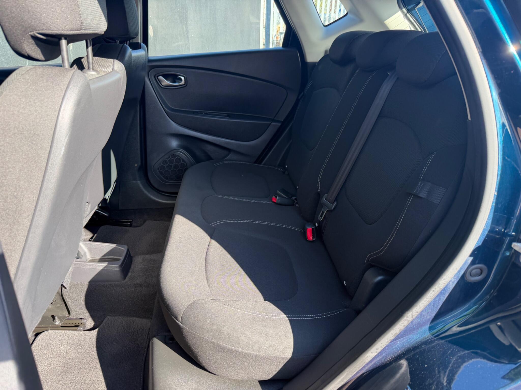 Renault Captur view 9