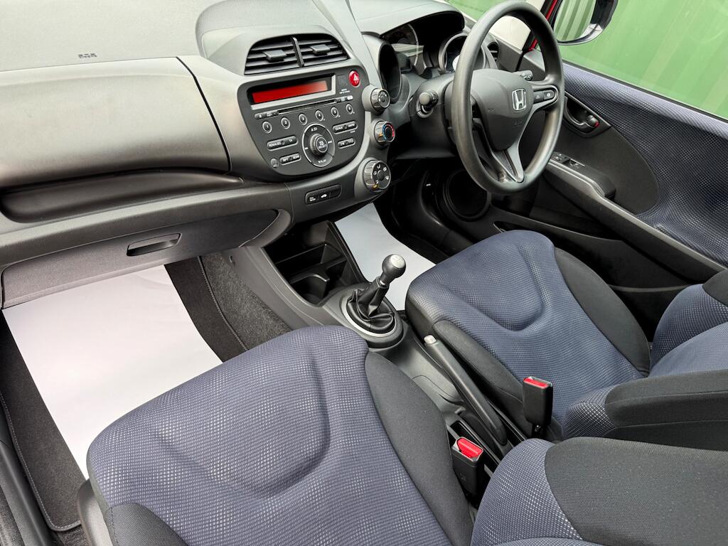 Honda Jazz view 4