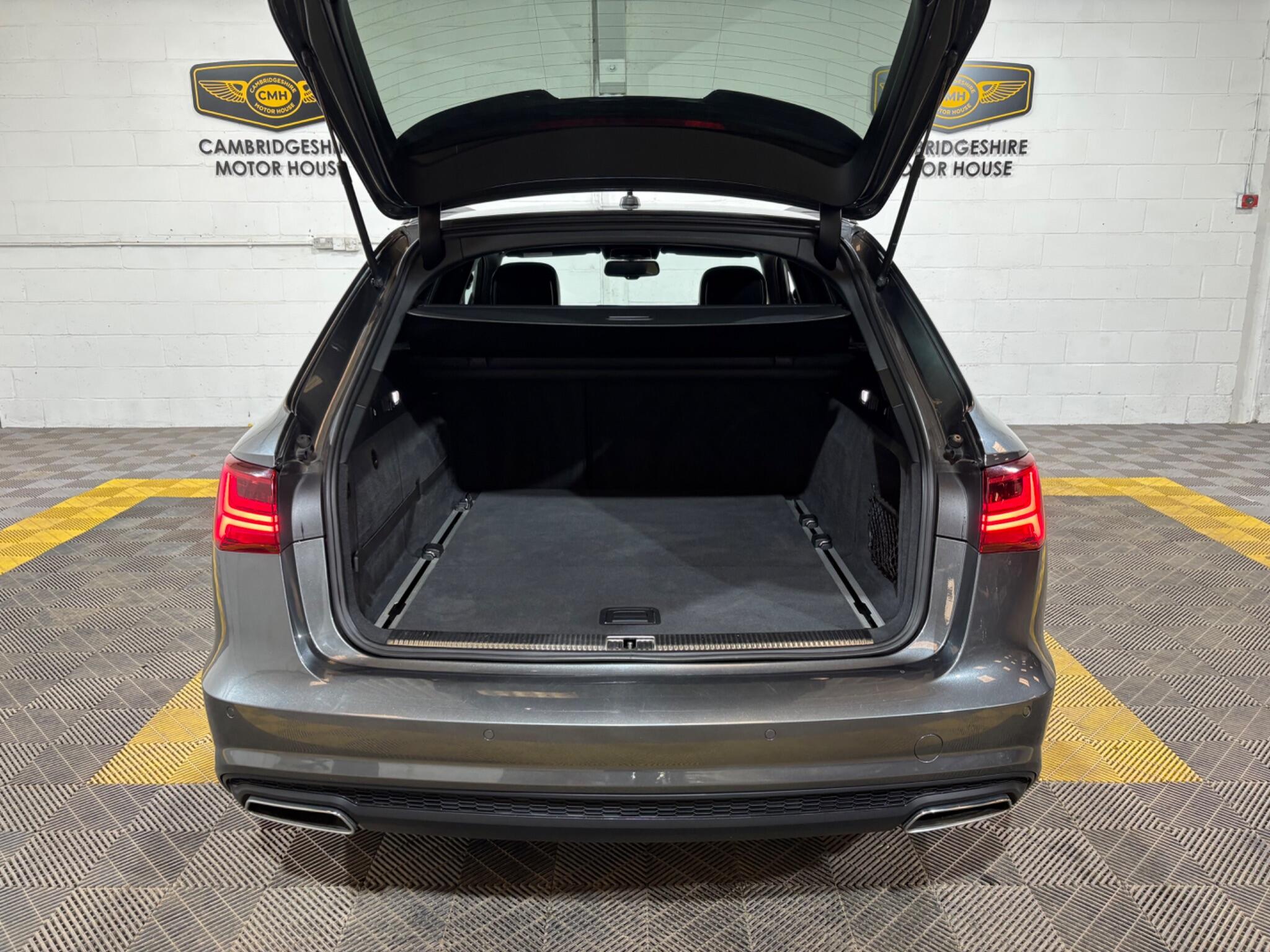 Audi A6 view 9
