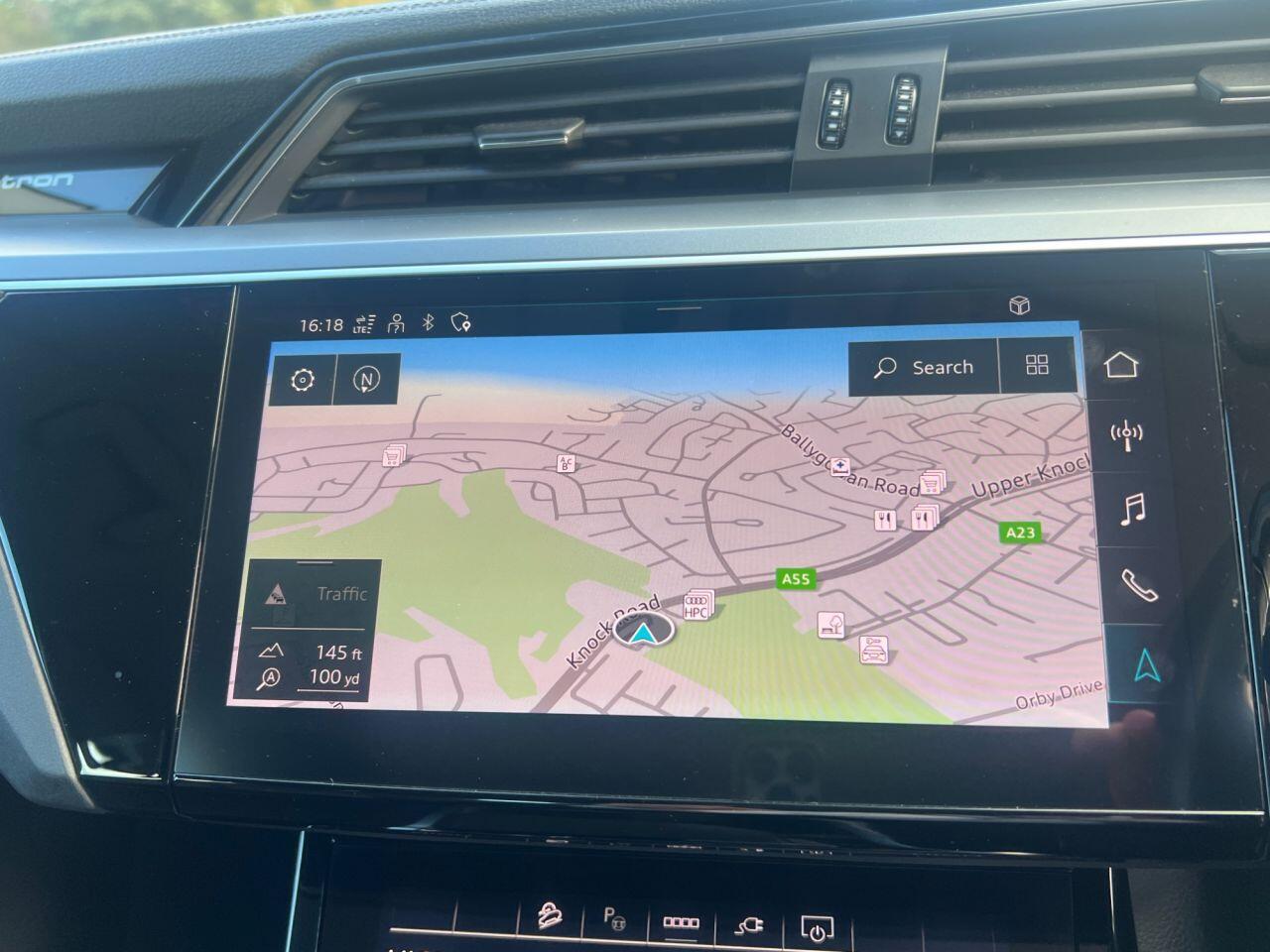 Audi Q8 E-Tron view 20