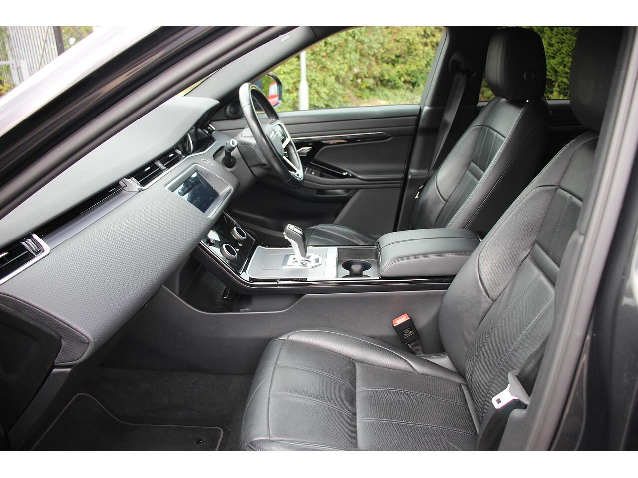 Land Rover Range Rover Evoque view 37