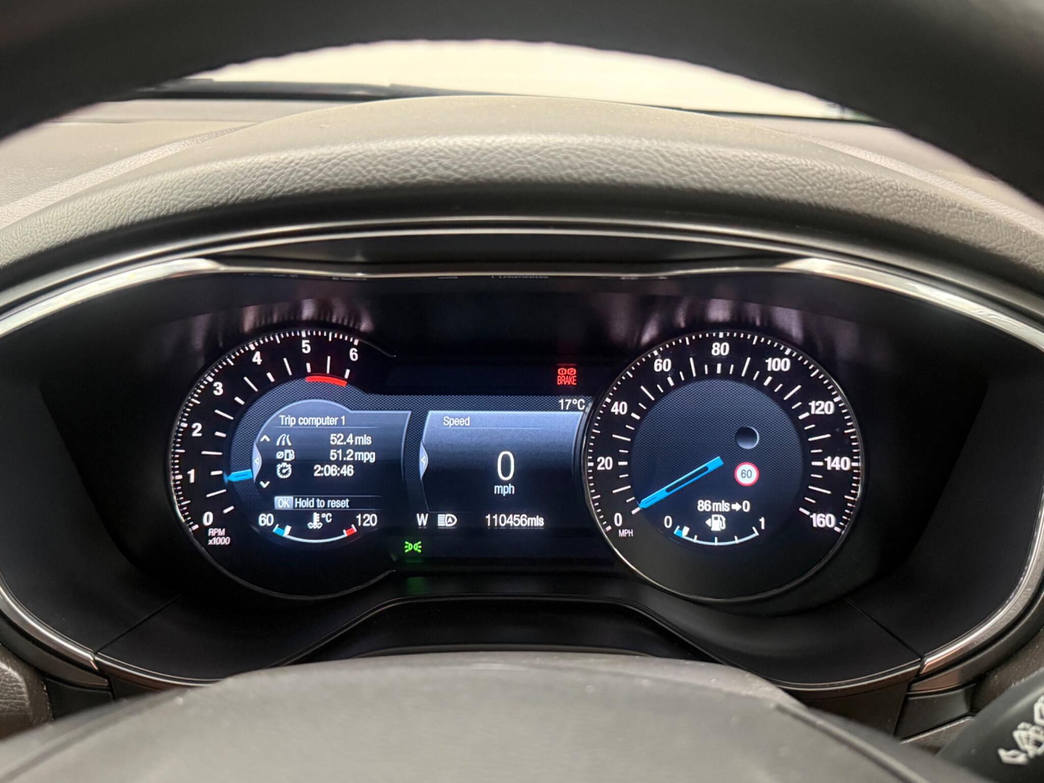 Ford Mondeo view 33