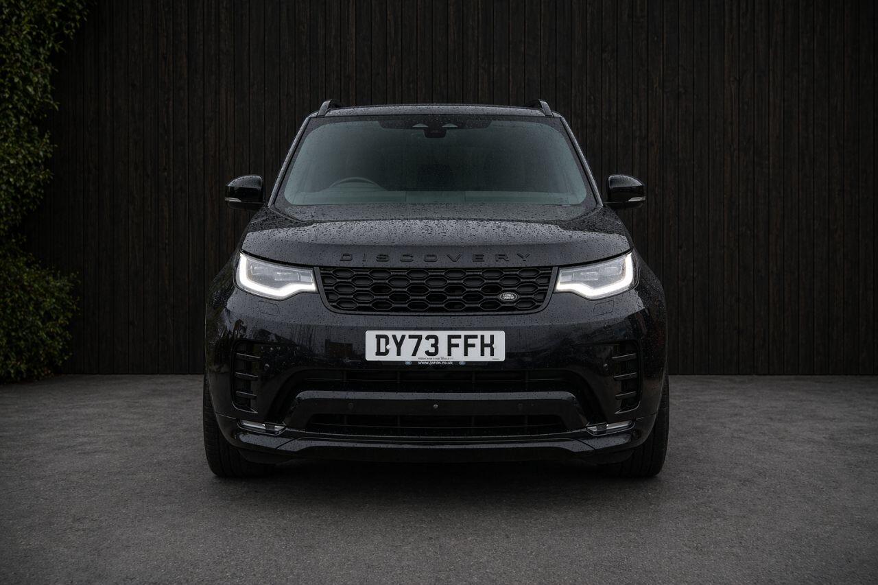 Land Rover Discovery view 14