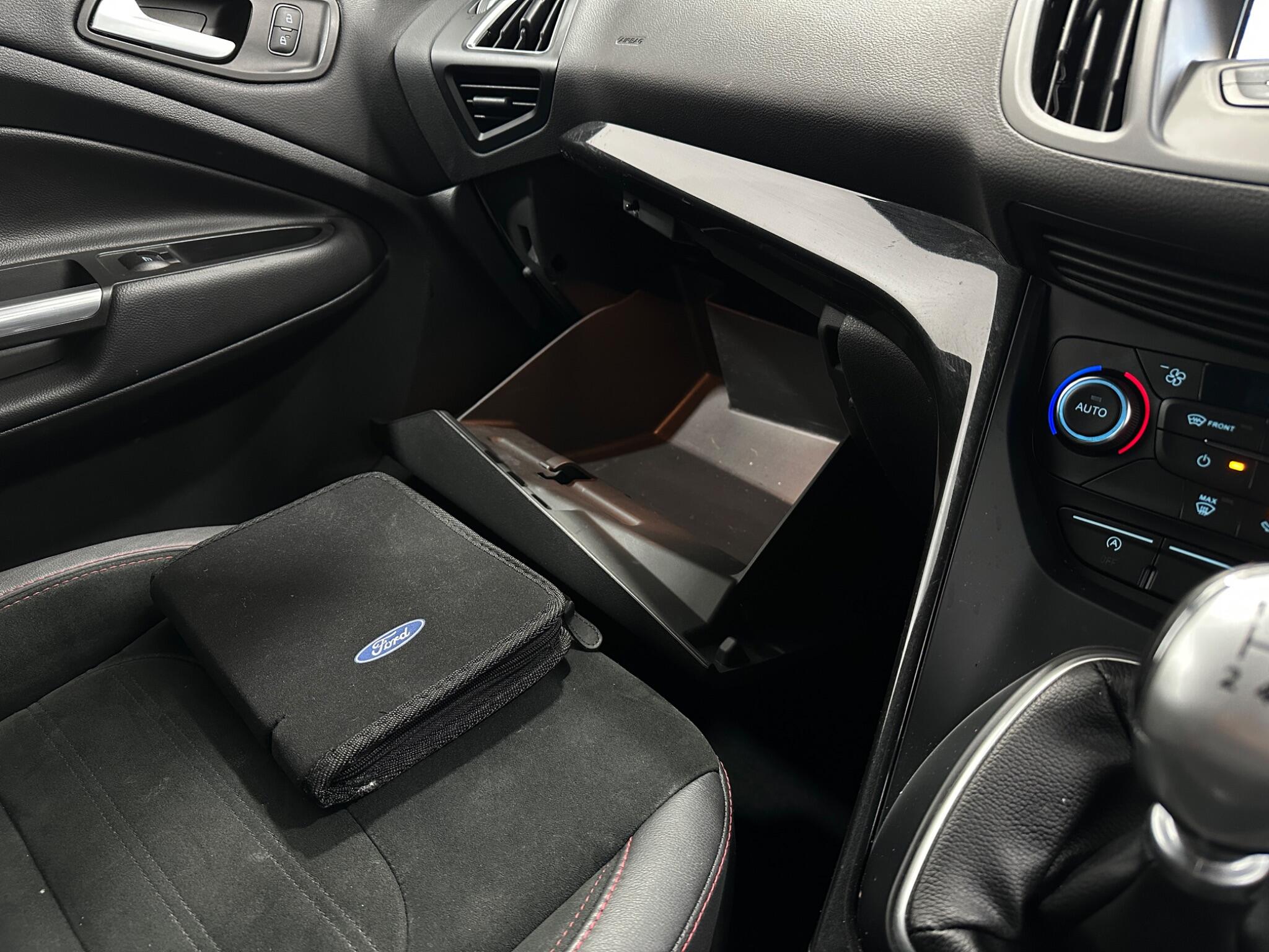 Ford Kuga view 26