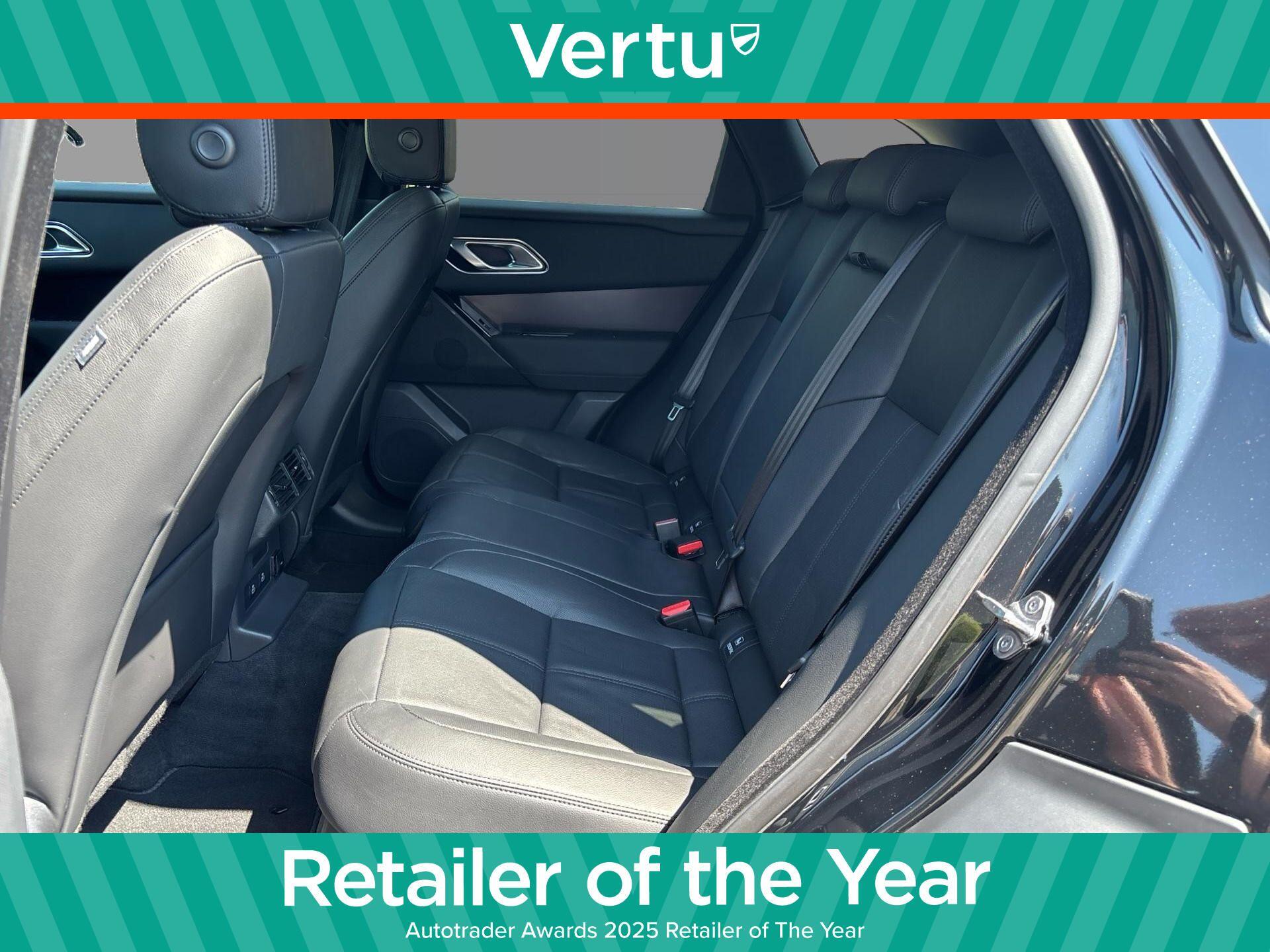 Land Rover Range Rover Velar view 4