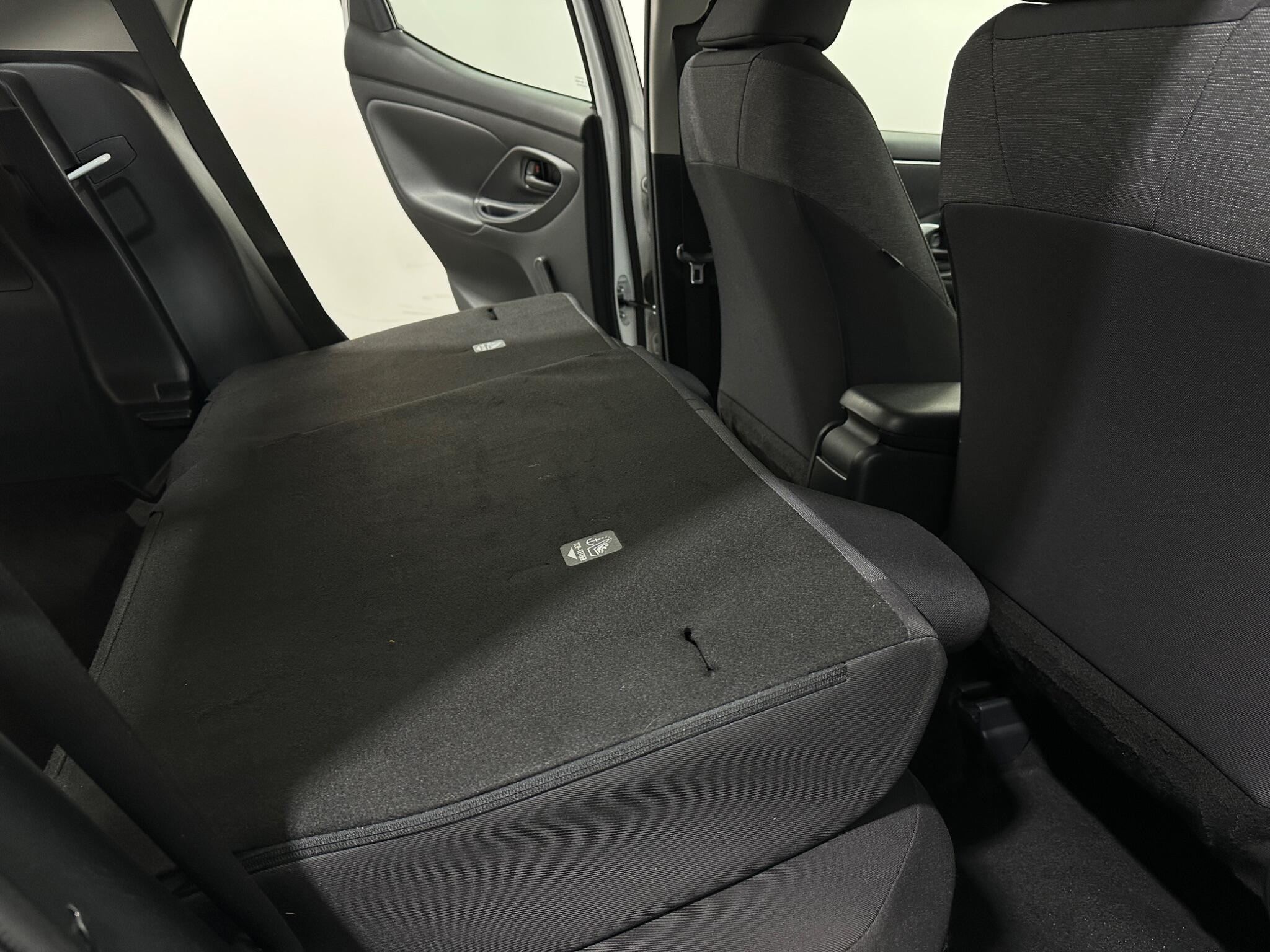 Toyota Yaris view 44