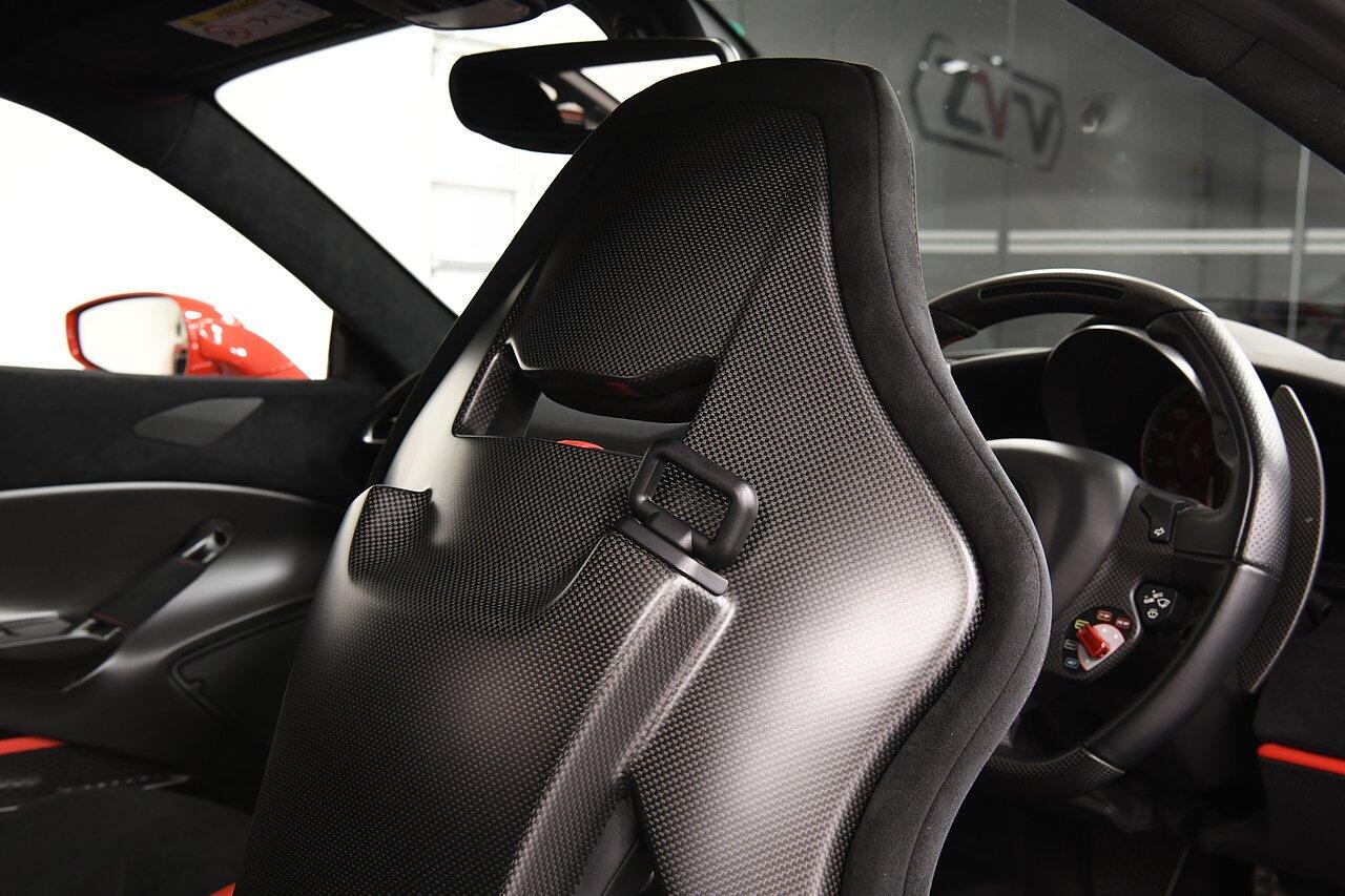 Ferrari 488 view 10