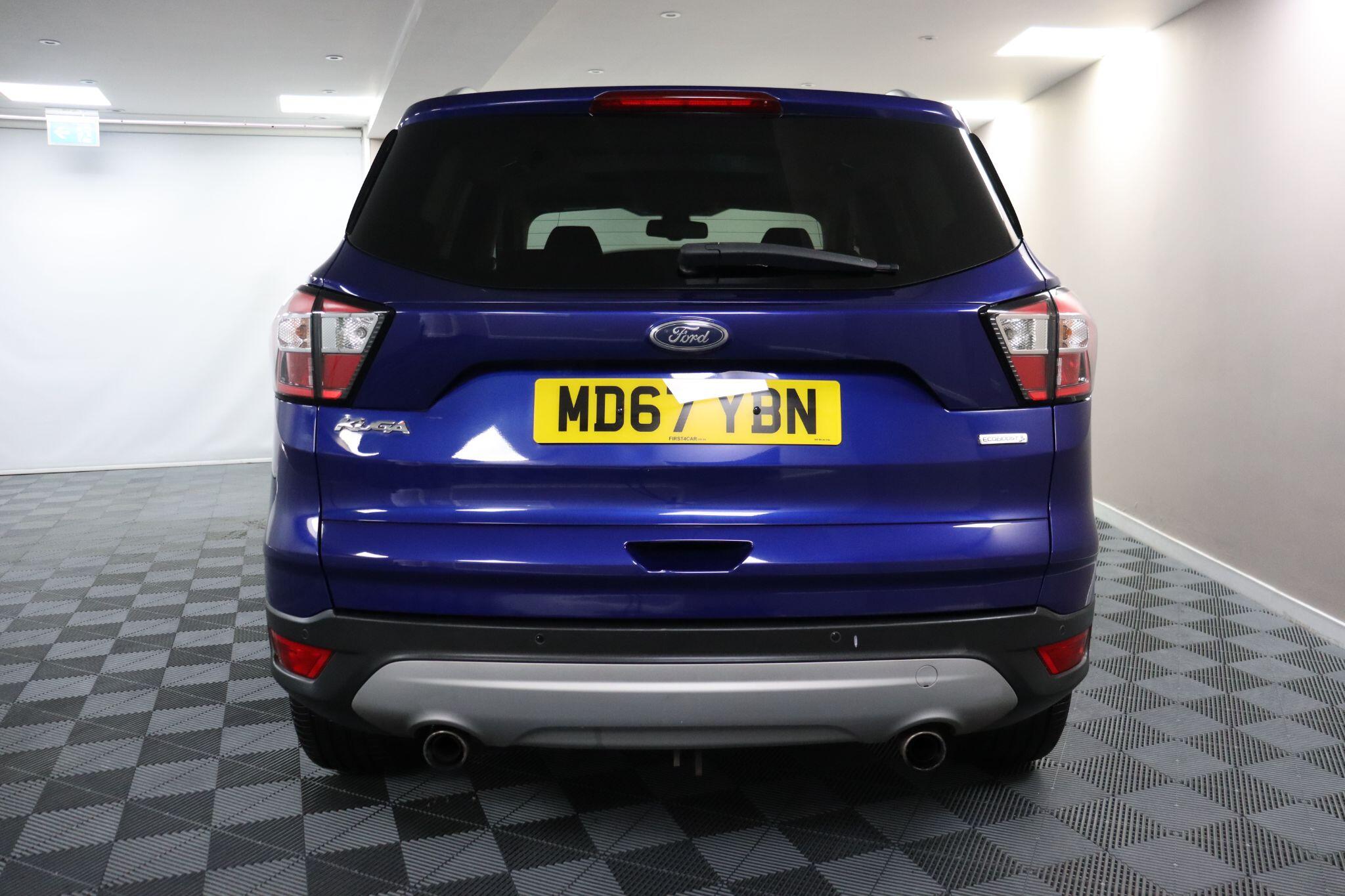 Ford Kuga view 8
