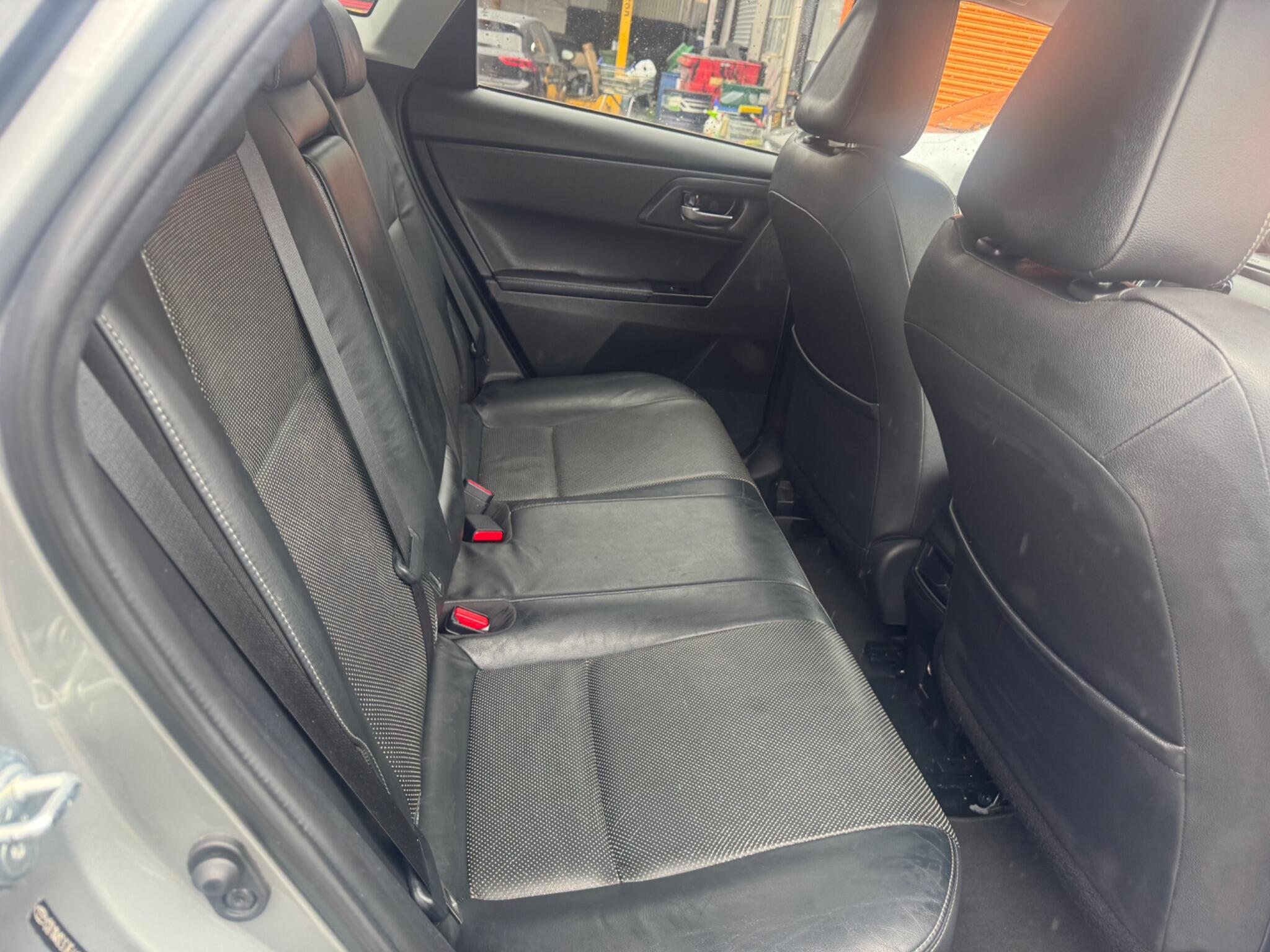 Toyota Auris view 12