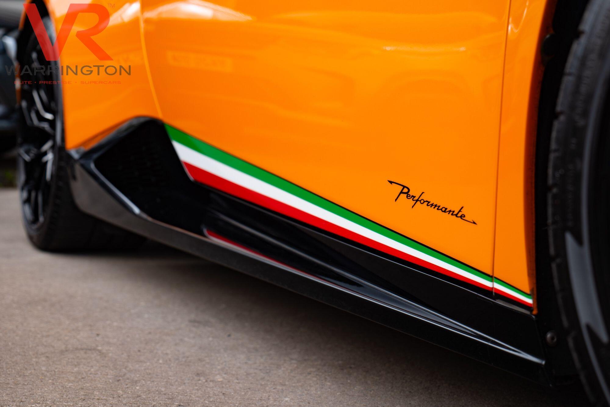 Lamborghini Huracan view 22