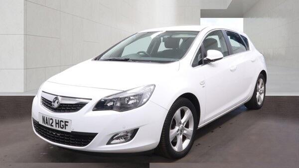 Vauxhall Astra view 4