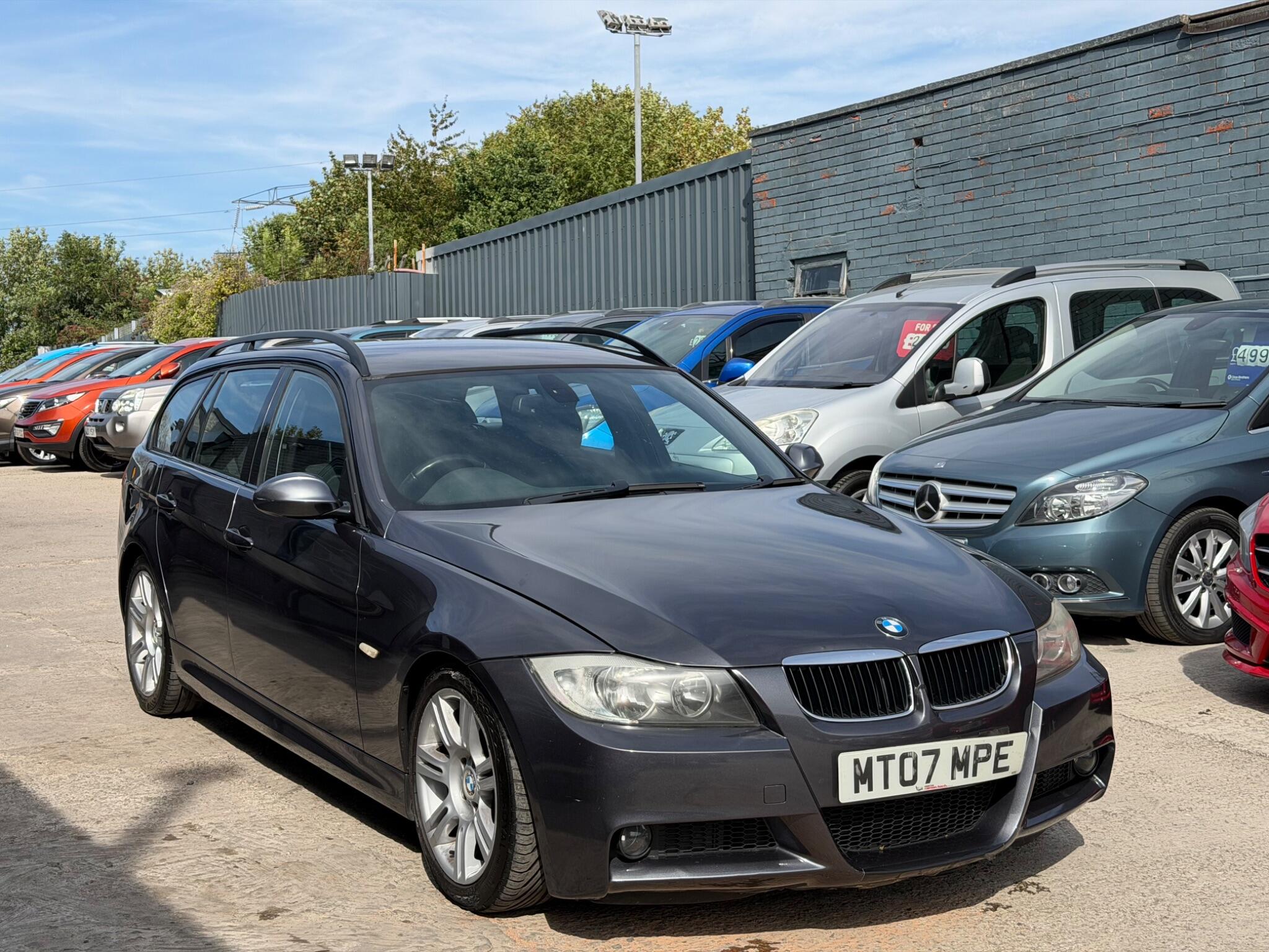 BMW 3 Series view 2