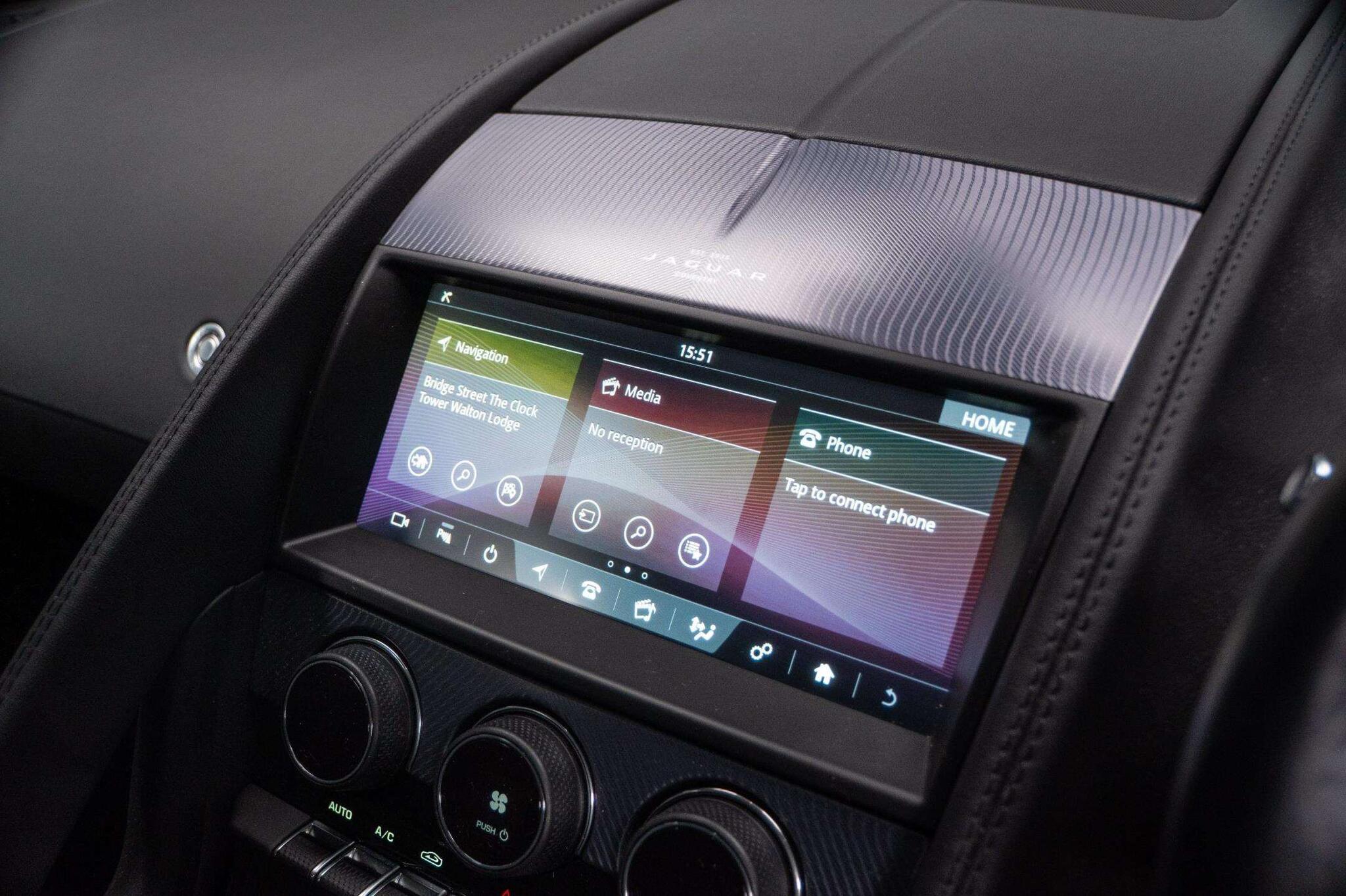 Jaguar F-Type view 36