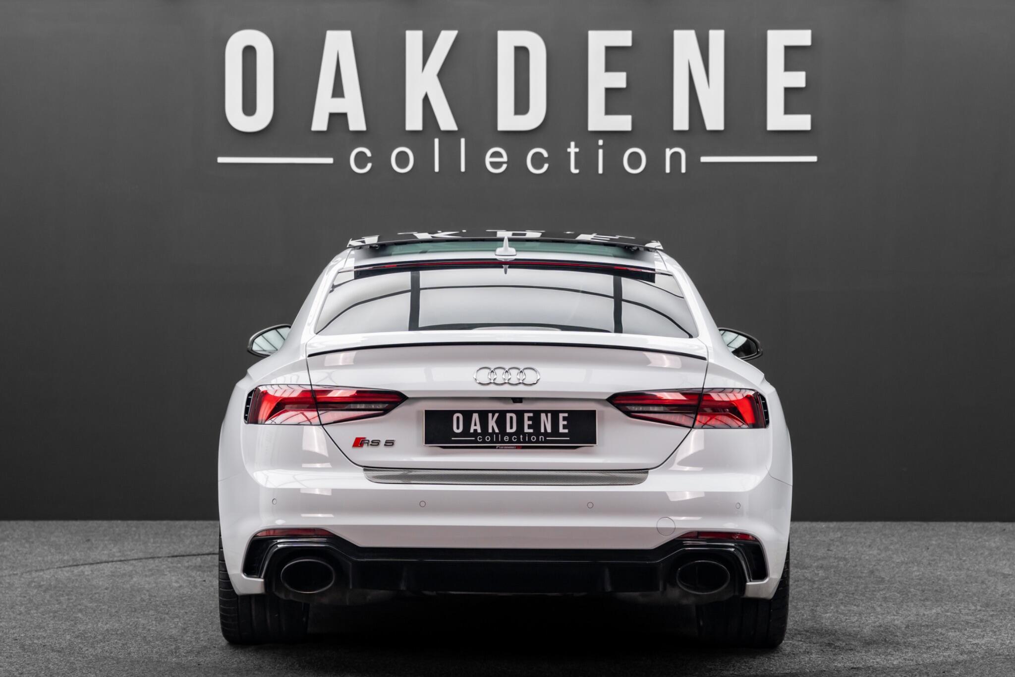 Audi RS5 view 12