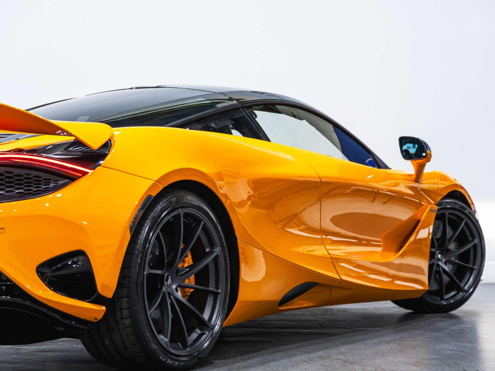 McLaren 750S view 40