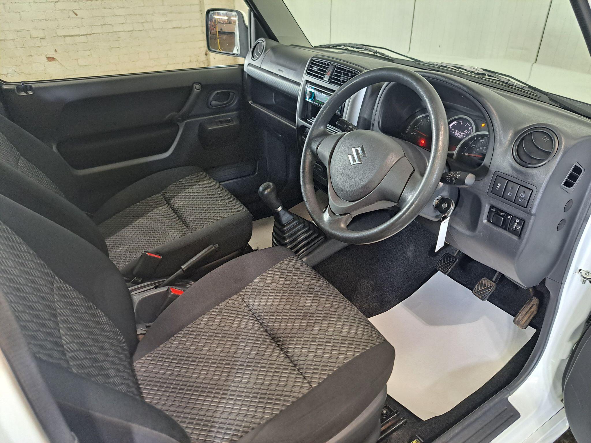 Suzuki Jimny view 13