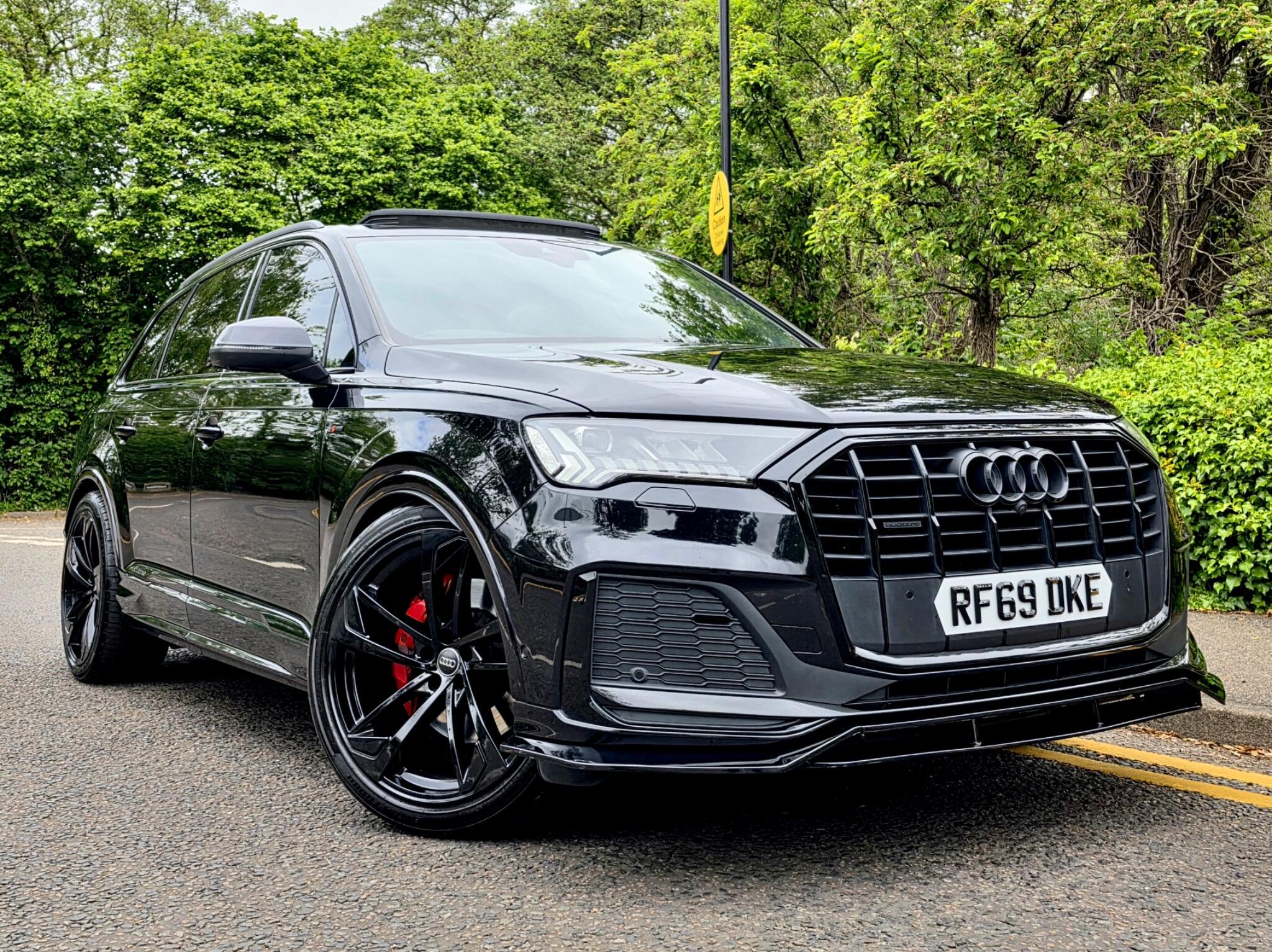 2020 Audi Q7 in Black for sale