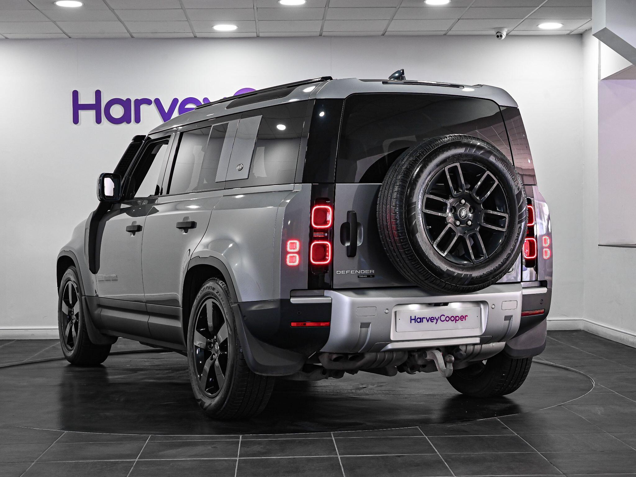 Land Rover Defender view 6