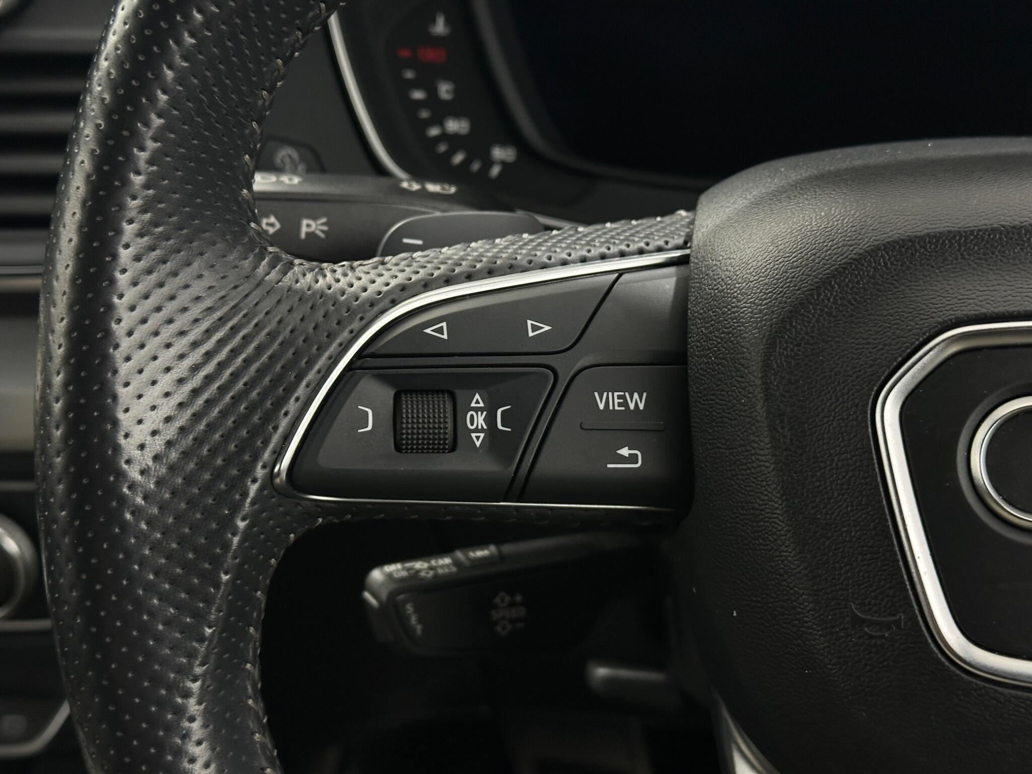 Audi Q5 view 15
