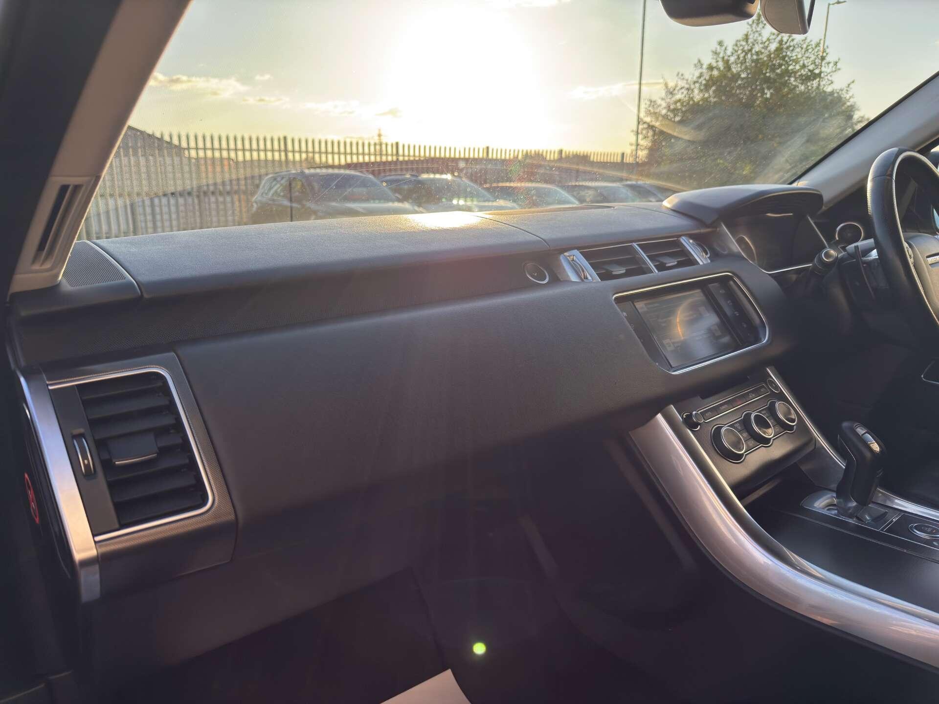 Land Rover Range Rover Sport view 57