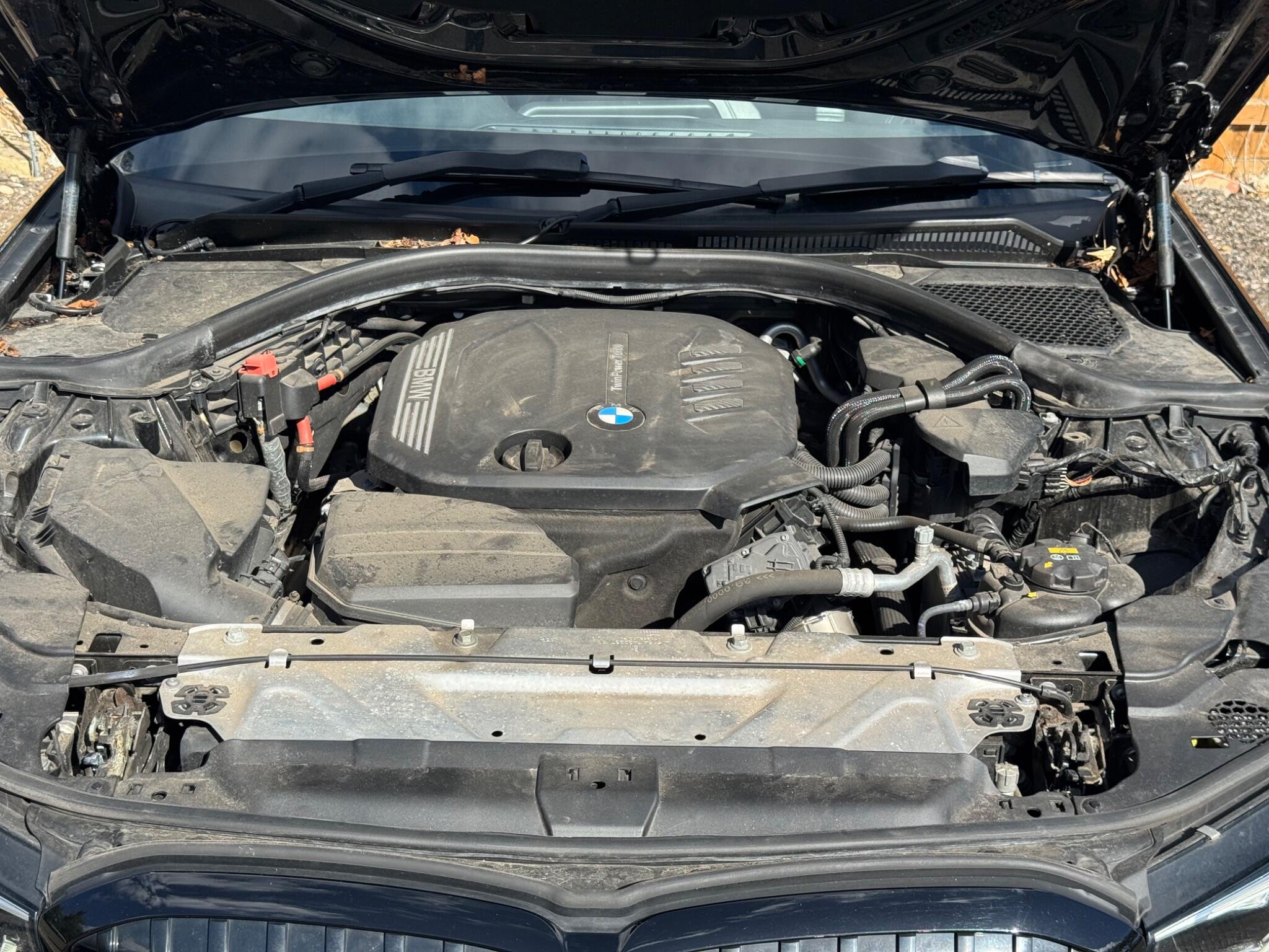 BMW 3 Series view 34