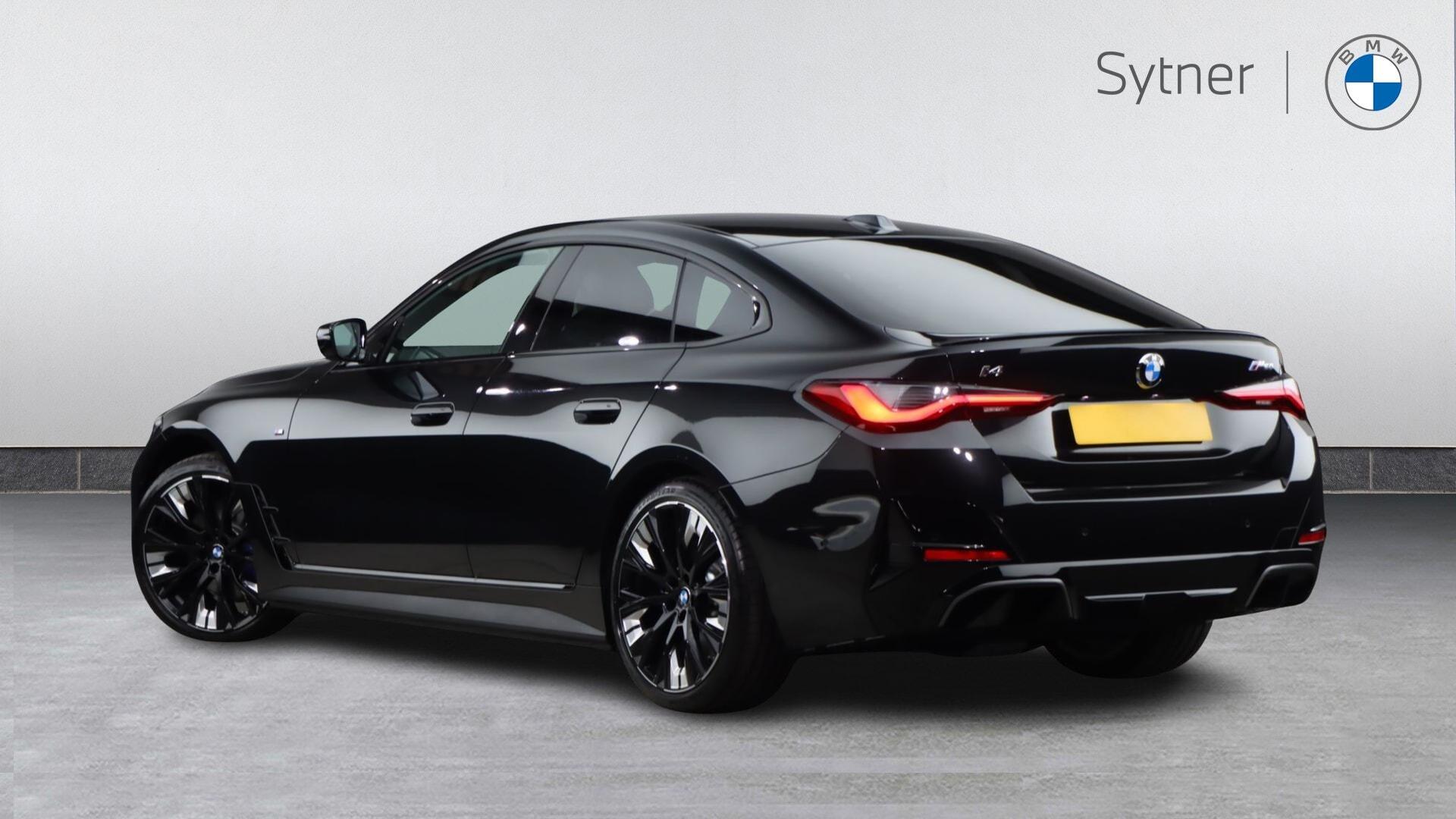 BMW i4 view 2