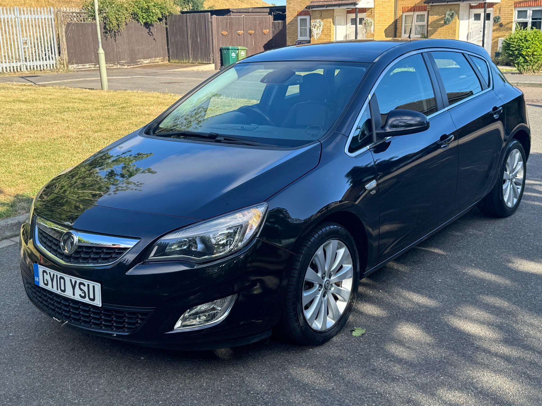 2010 Vauxhall Astra image 4