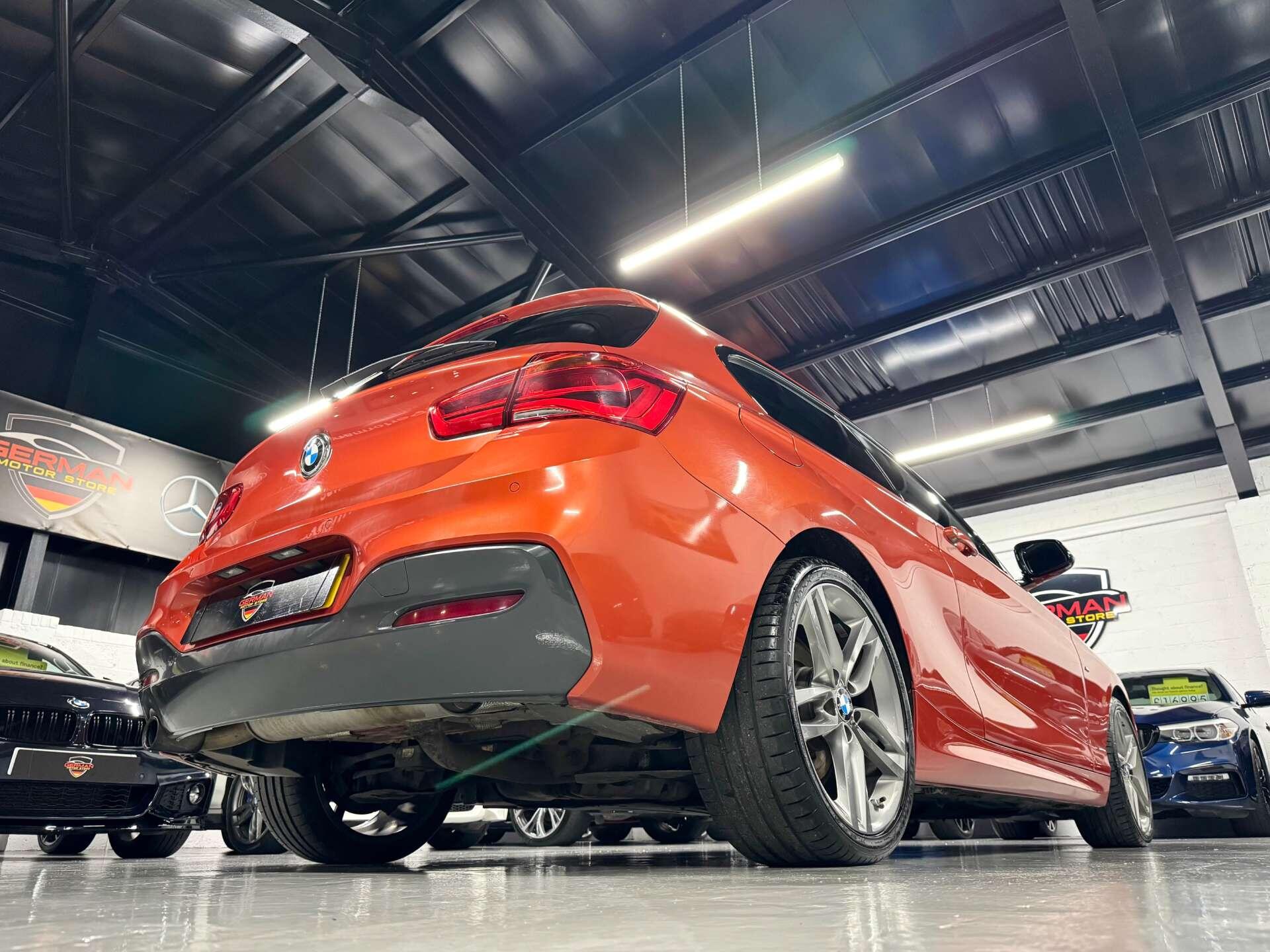 BMW 1 Series view 10